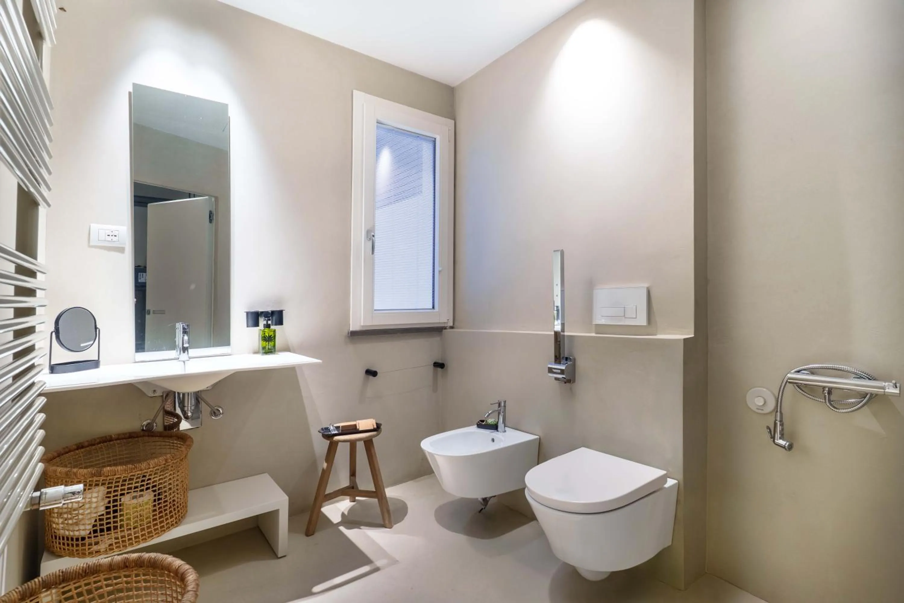 Bathroom in Domìa Boutique Hotel e Cucina