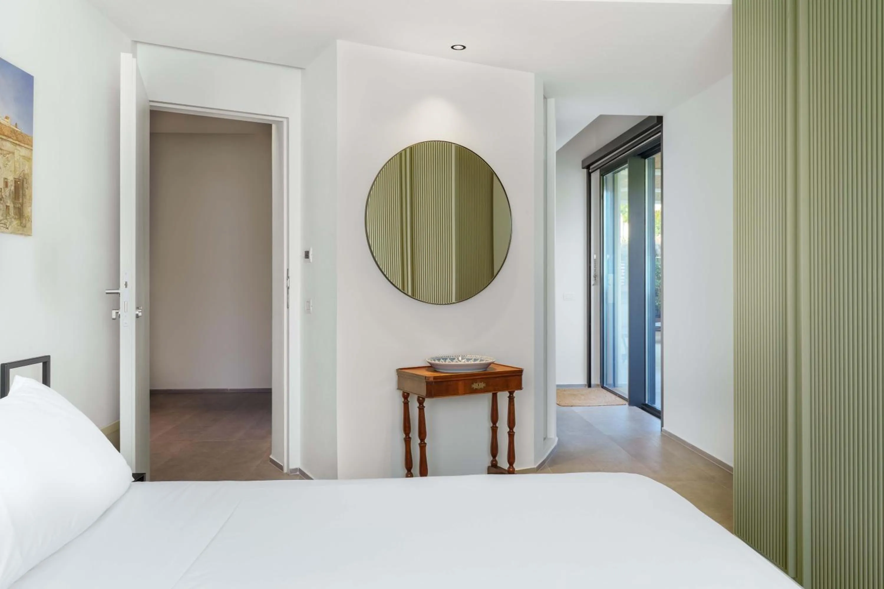 Decorative detail, Bed in Domìa Boutique Hotel e Cucina