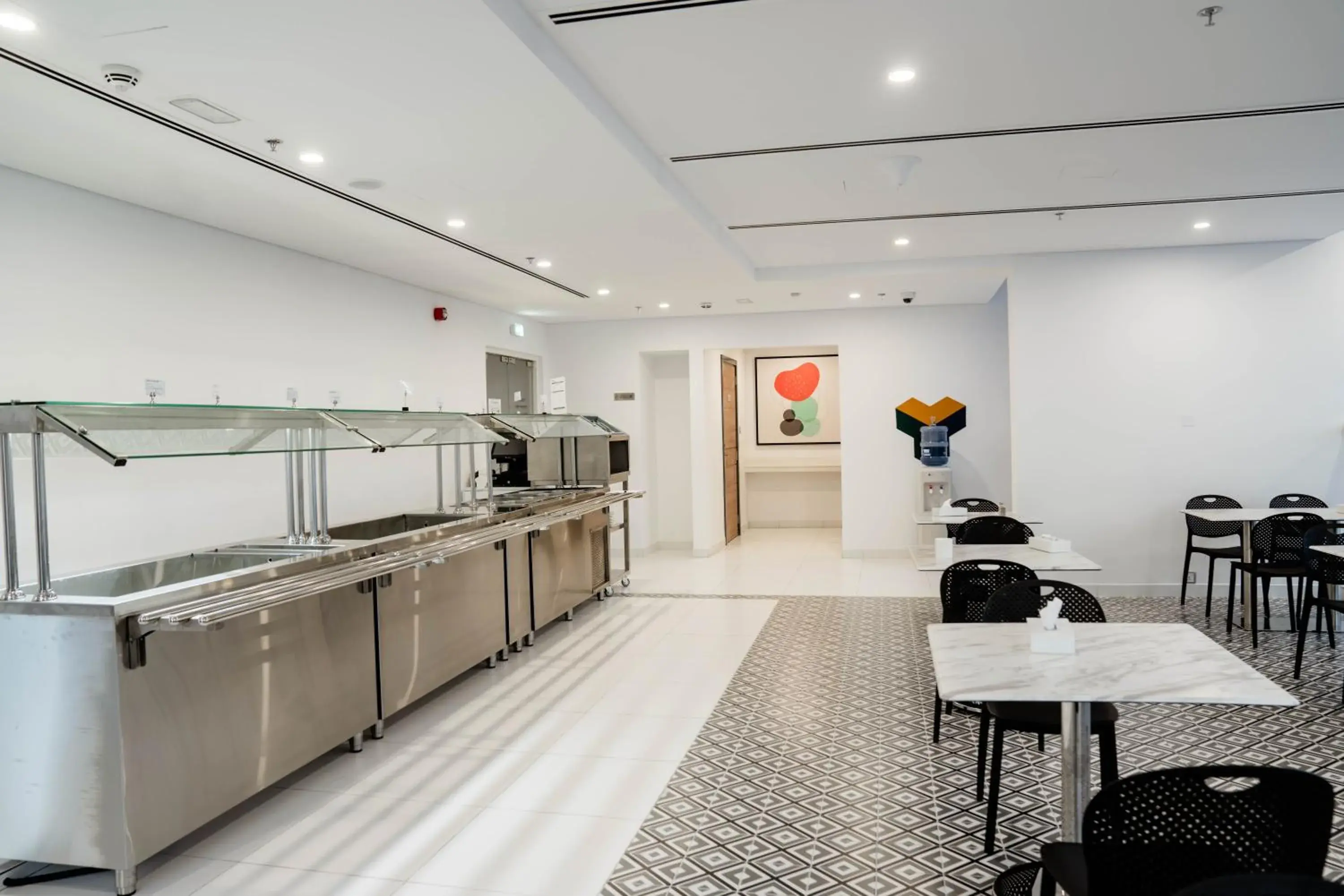 Restaurant/places to eat in Resivation Hotel Restaurant/places to eat in Resivation Hotel