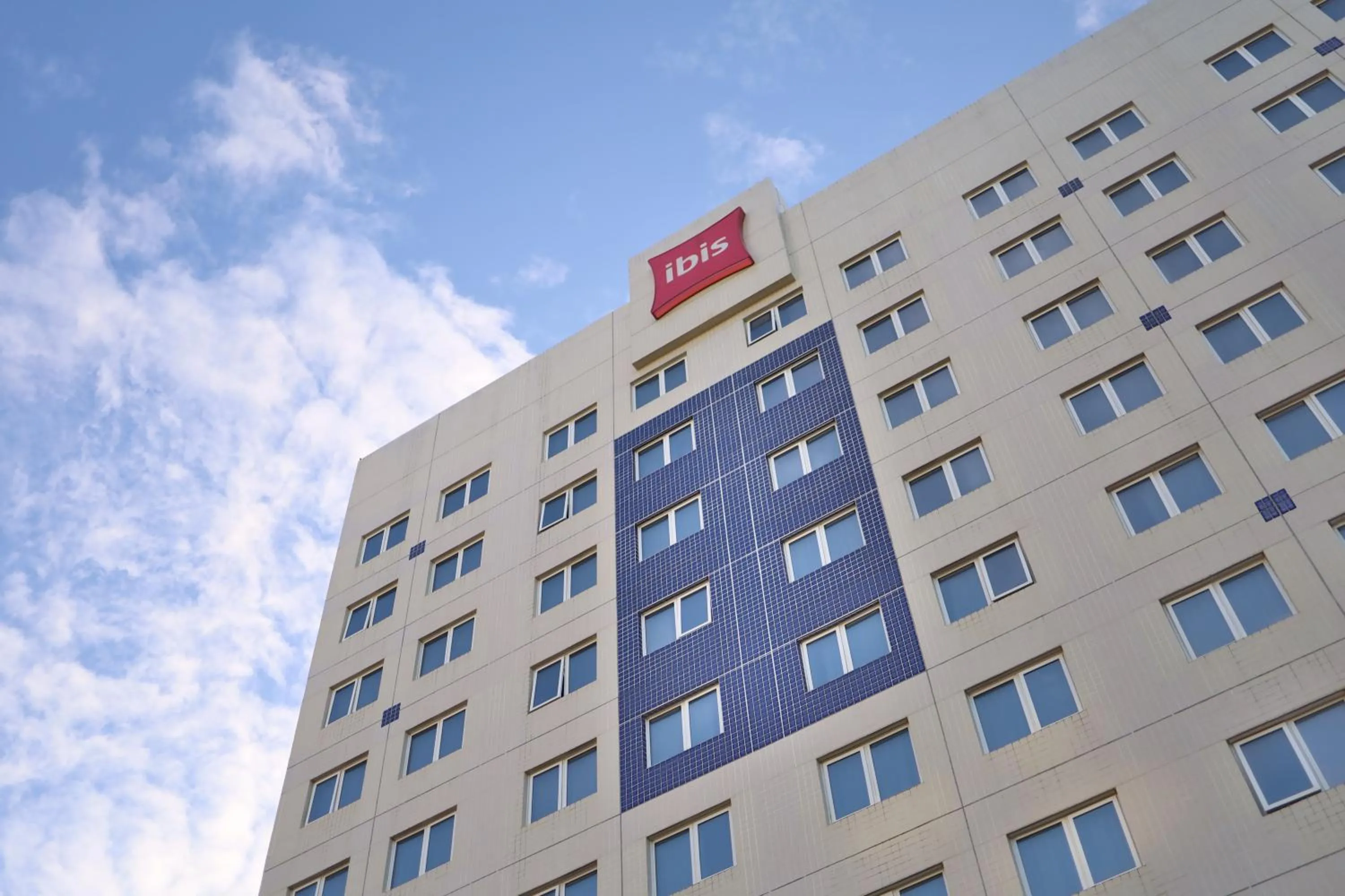 Property building in Ibis Salvador Rio Vermelho