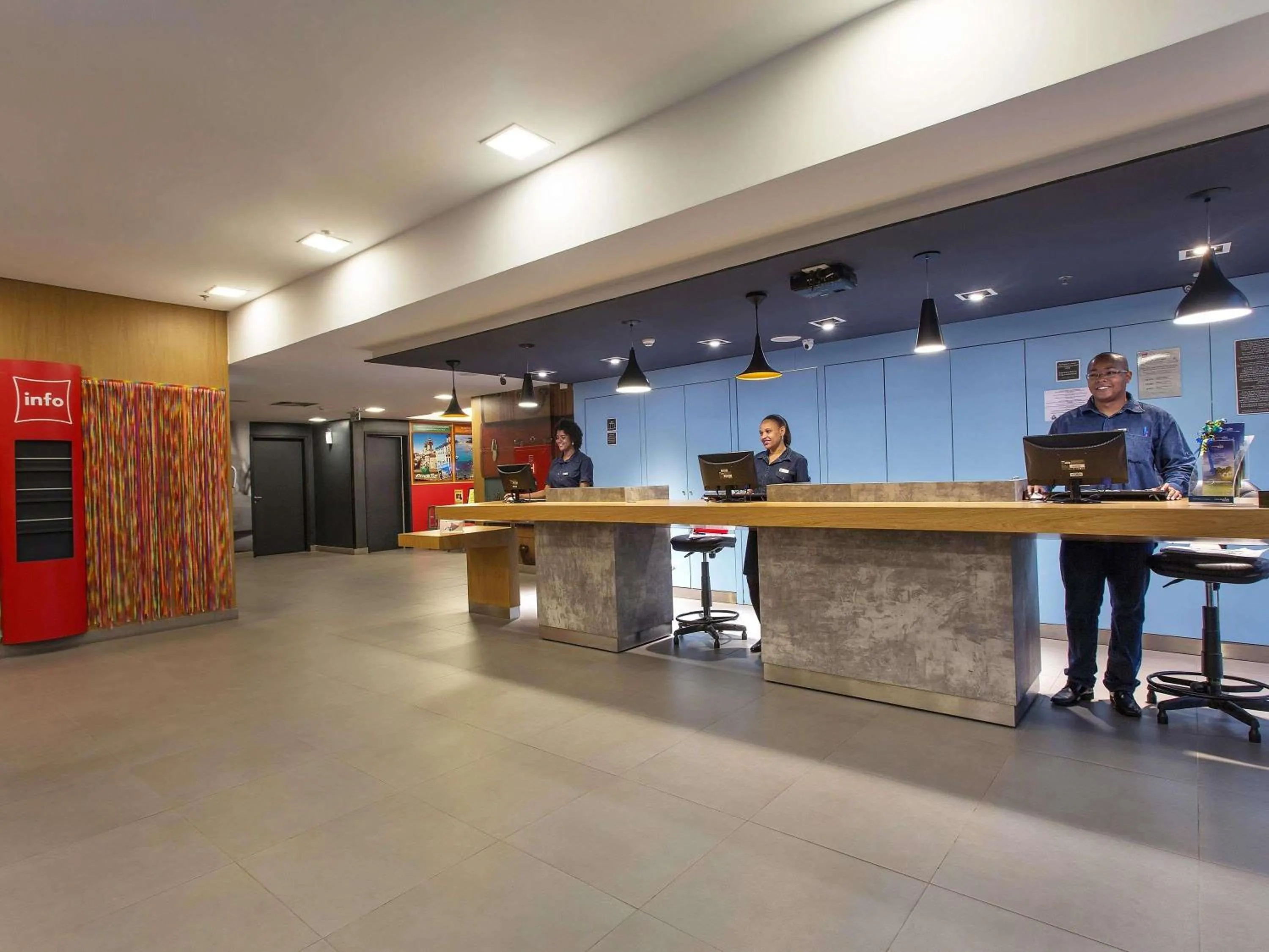 Property building in Ibis Salvador Rio Vermelho