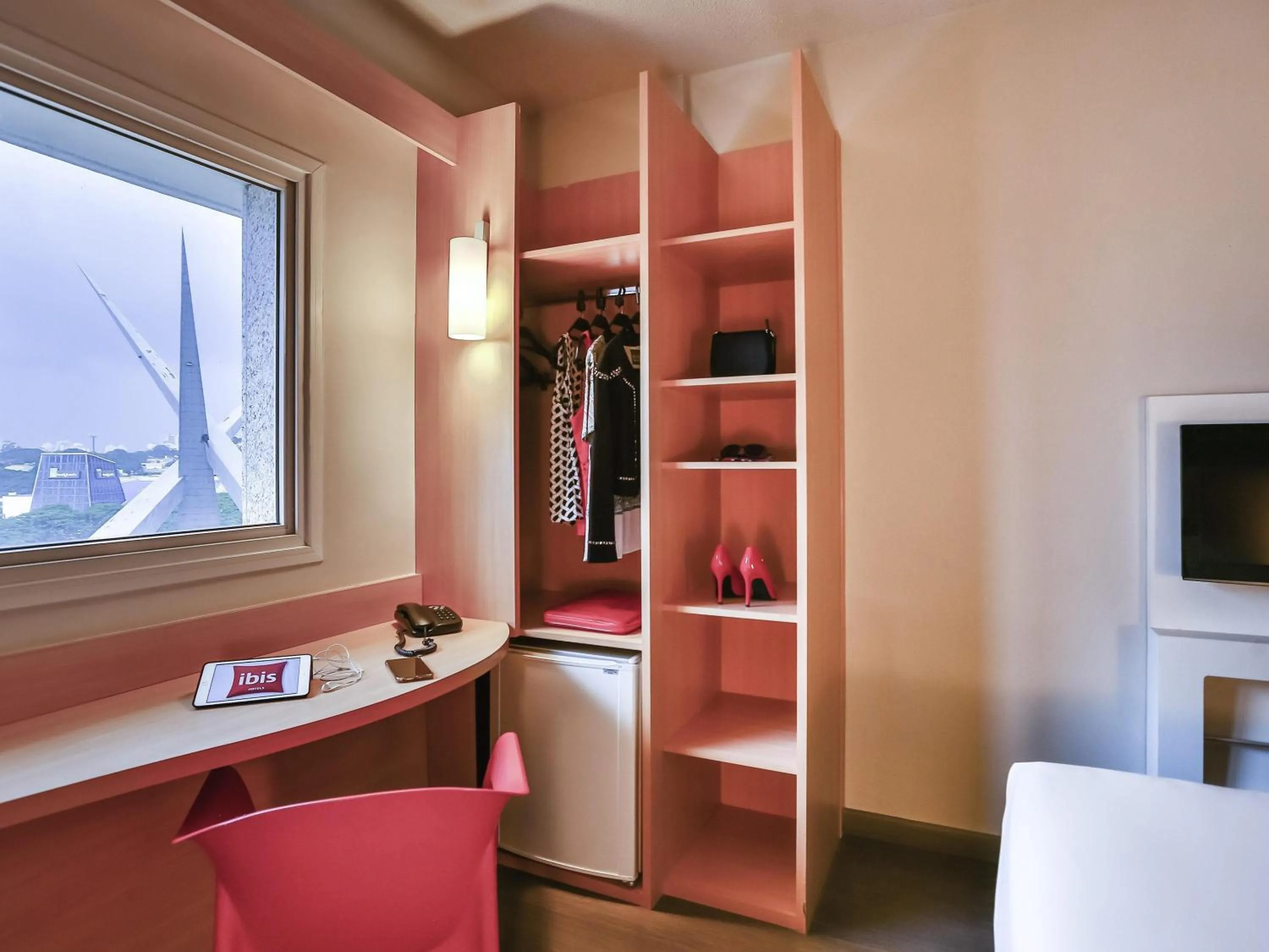 Bedroom in ibis Goiânia