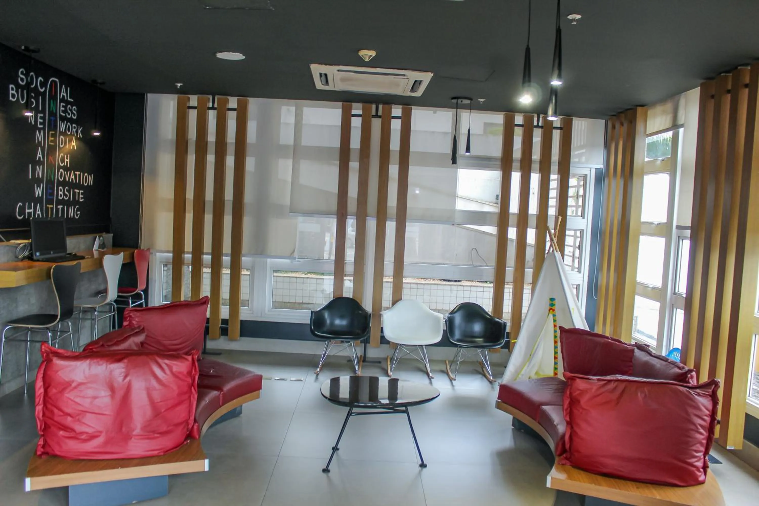 Shopping Area in ibis Goiânia