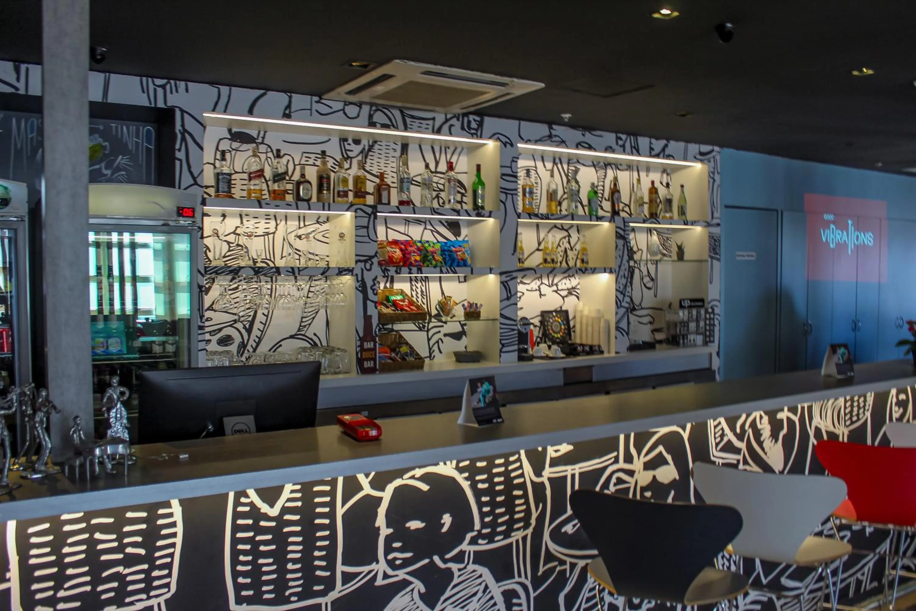 Lounge or bar in ibis Goiânia