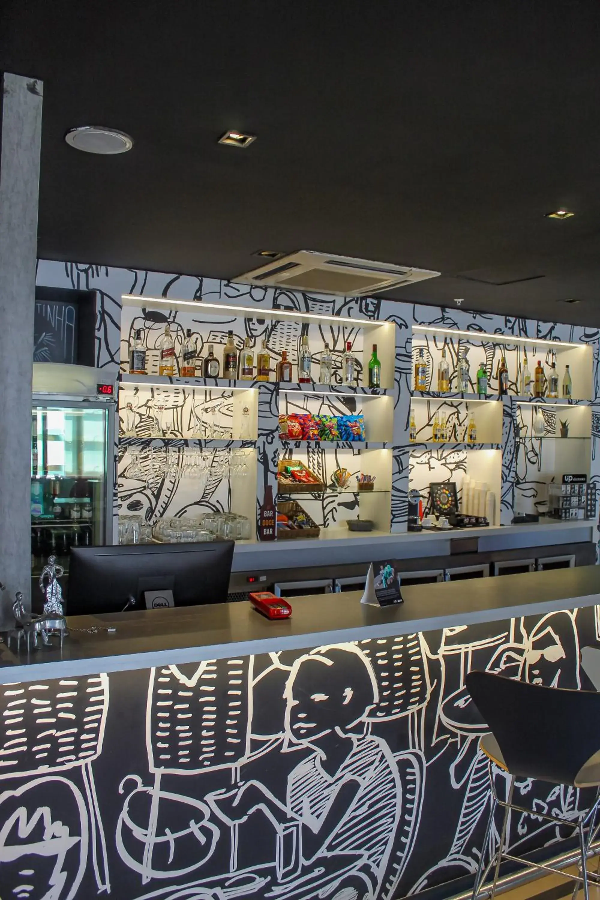 Lounge or bar in ibis Goiânia Lounge or bar in ibis Goiânia