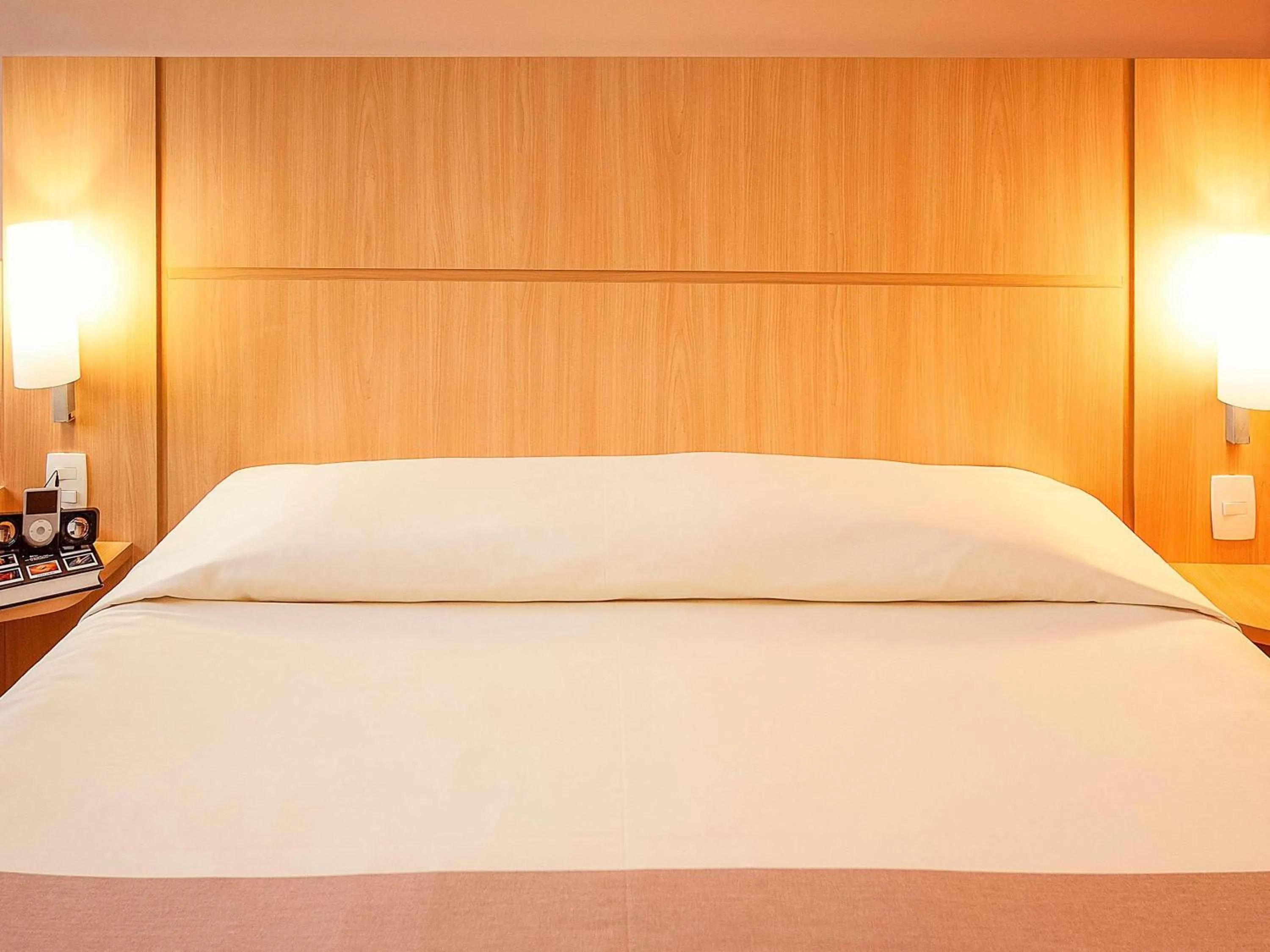 Property building, Bed in ibis Belo Horizonte Liberdade