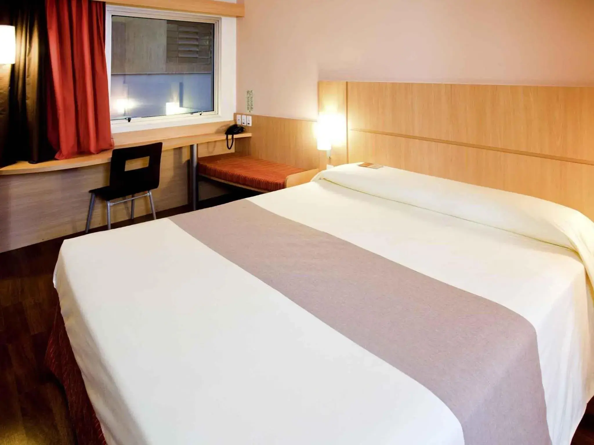 Bedroom, Bed in ibis Belo Horizonte Liberdade Bedroom, Bed in ibis Belo Horizonte Liberdade