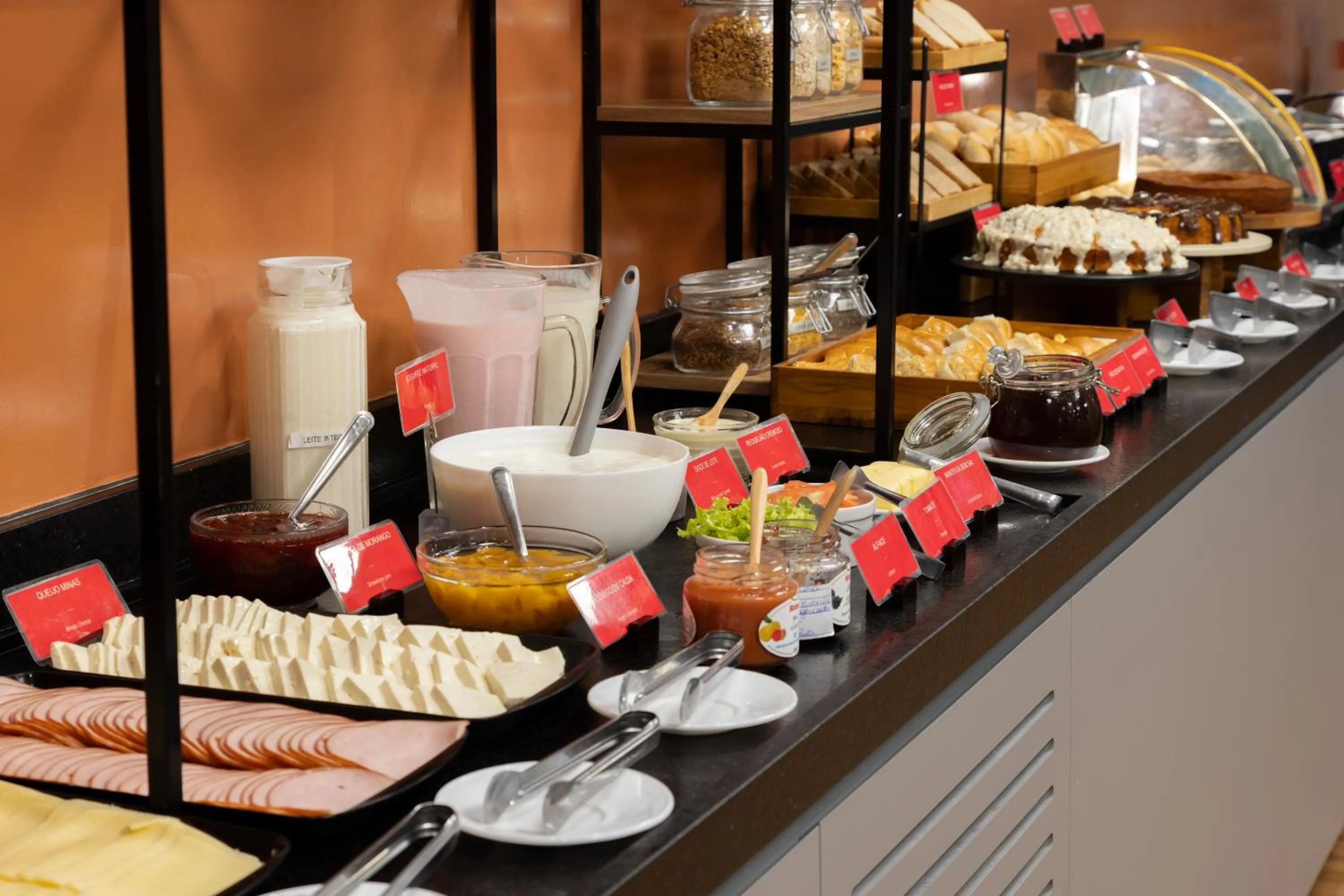 Breakfast in Ibis Belo Horizonte Savassi