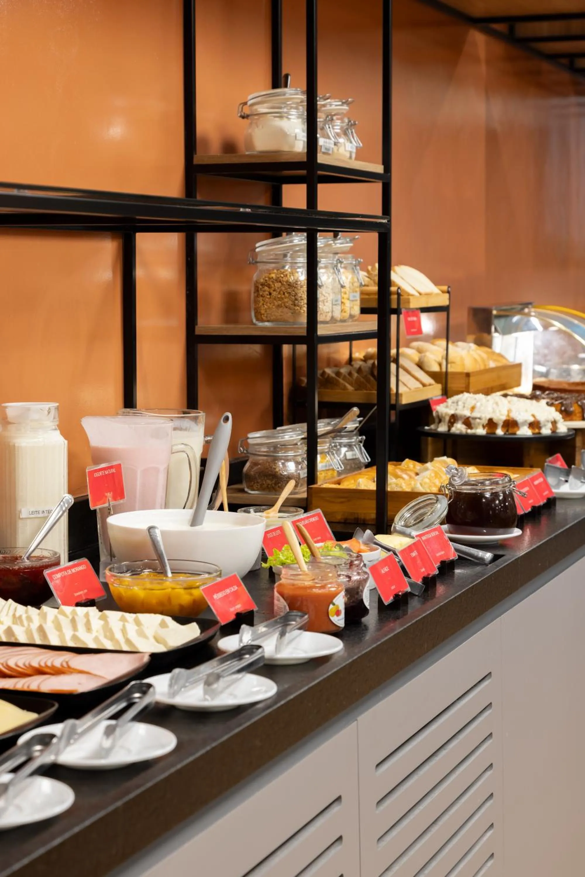 Breakfast in Ibis Belo Horizonte Savassi