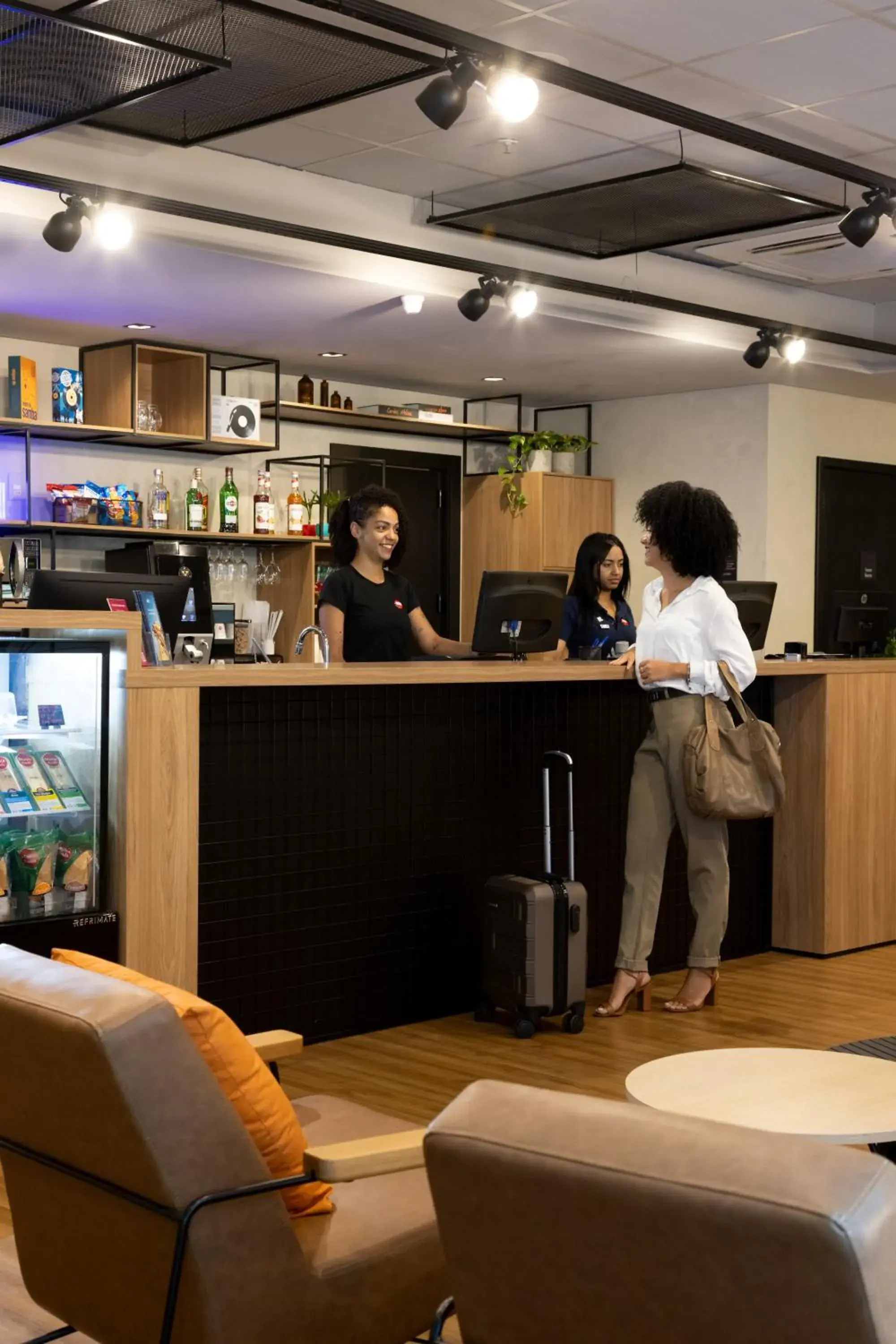 Lobby or reception in Ibis Belo Horizonte Savassi Lobby or reception in Ibis Belo Horizonte Savassi