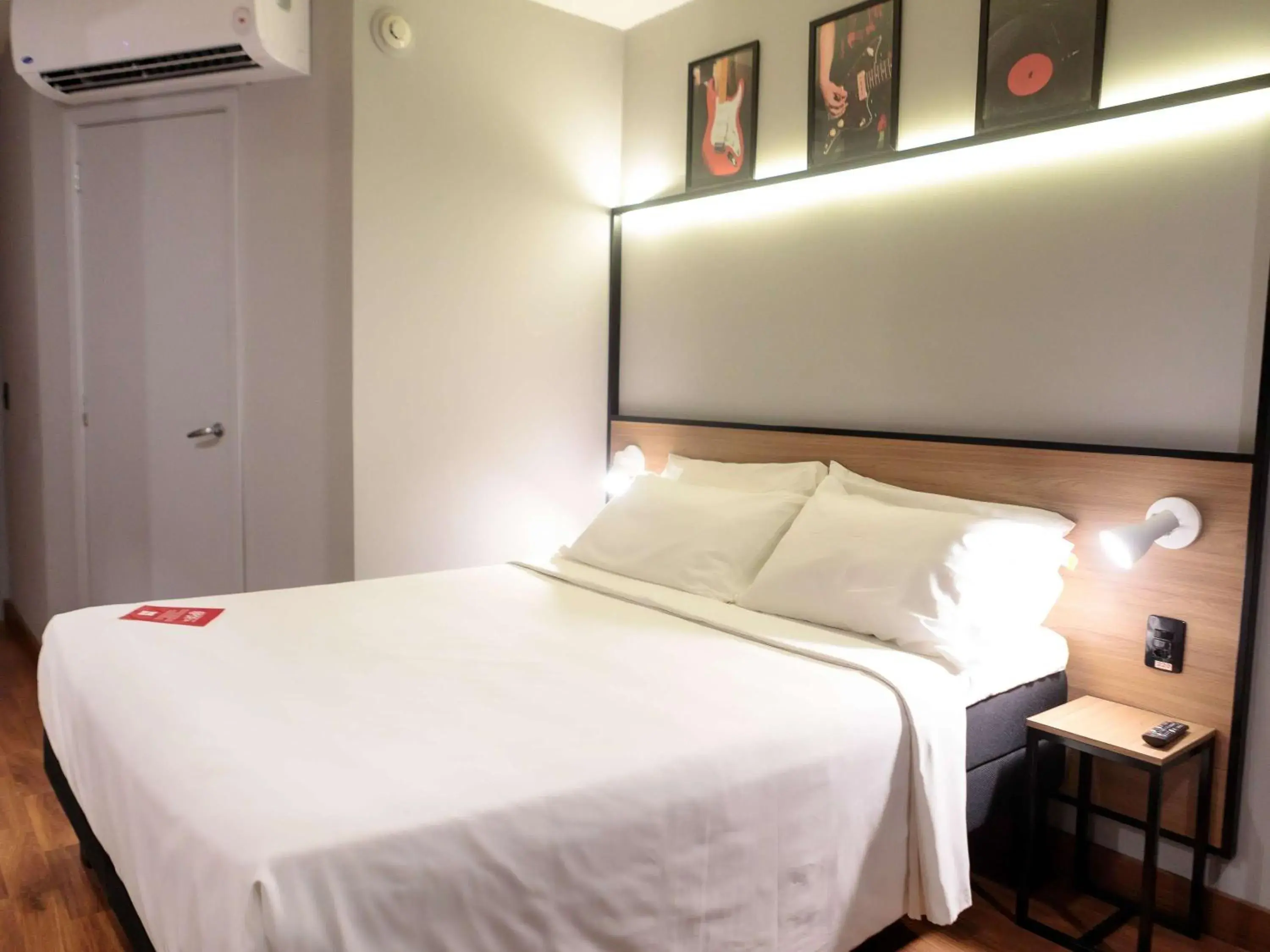 Bedroom, Bed in Ibis Belo Horizonte Savassi Bedroom, Bed in Ibis Belo Horizonte Savassi