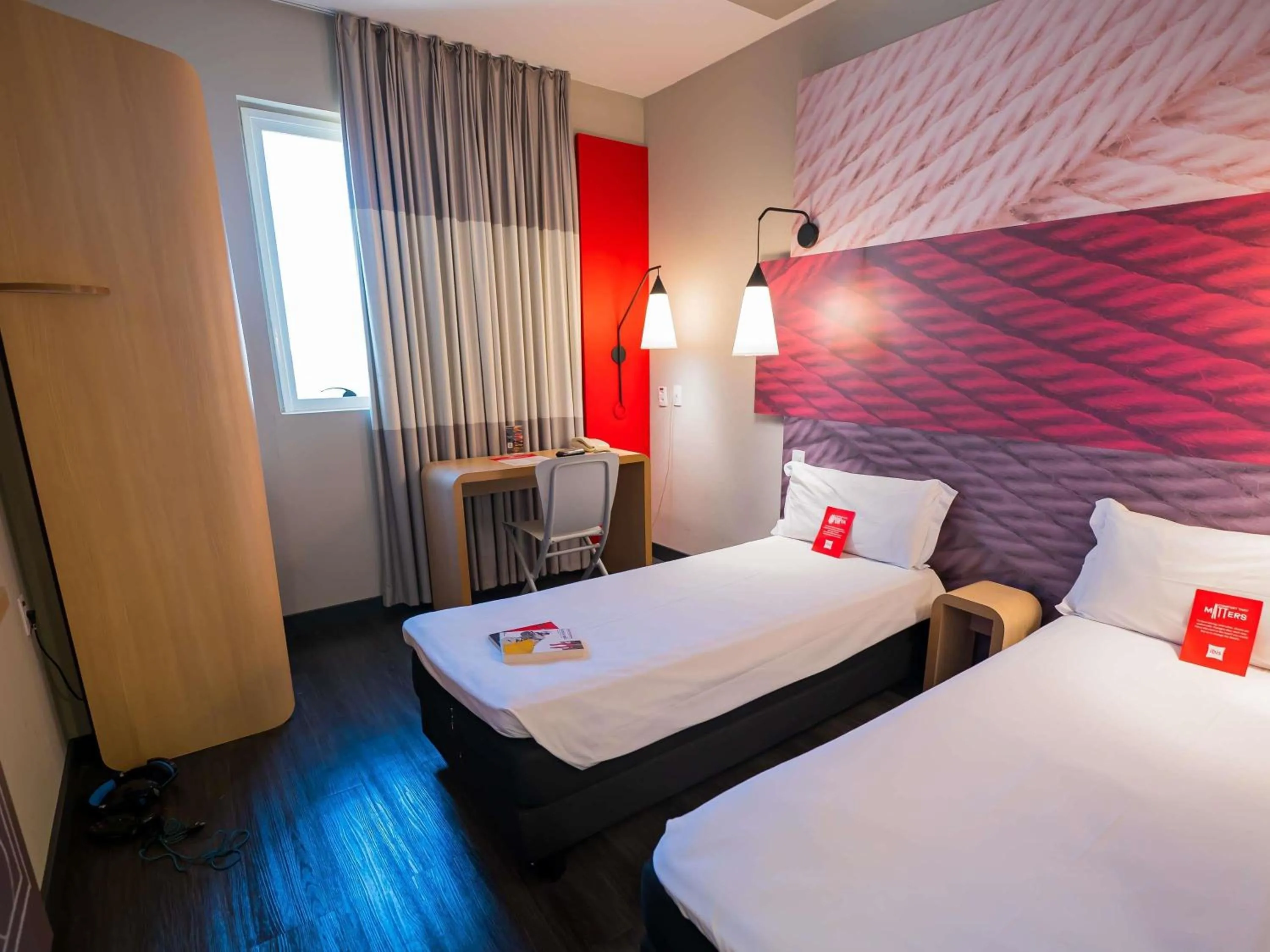Bedroom, Bed in ibis Ribeirao Preto Shopping