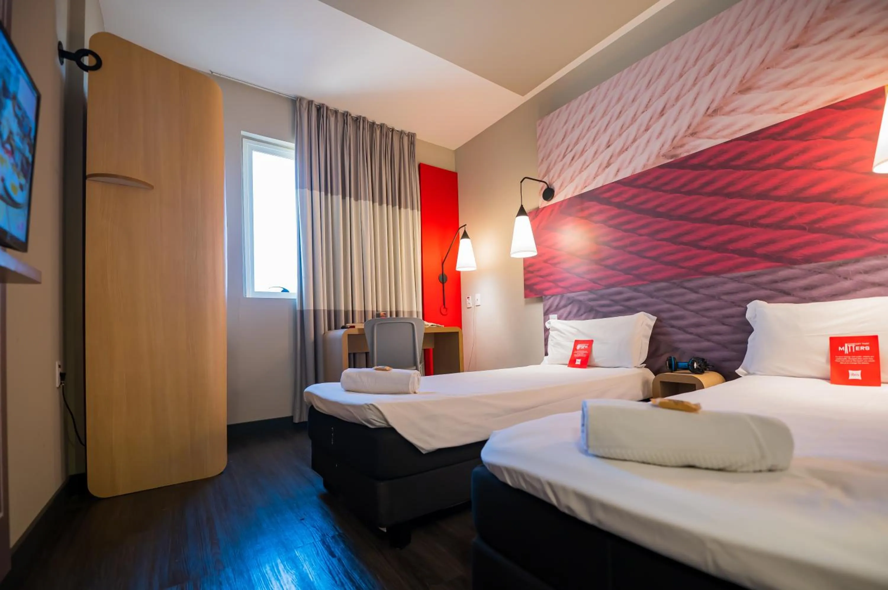 Bedroom, Bed in ibis Ribeirao Preto Shopping