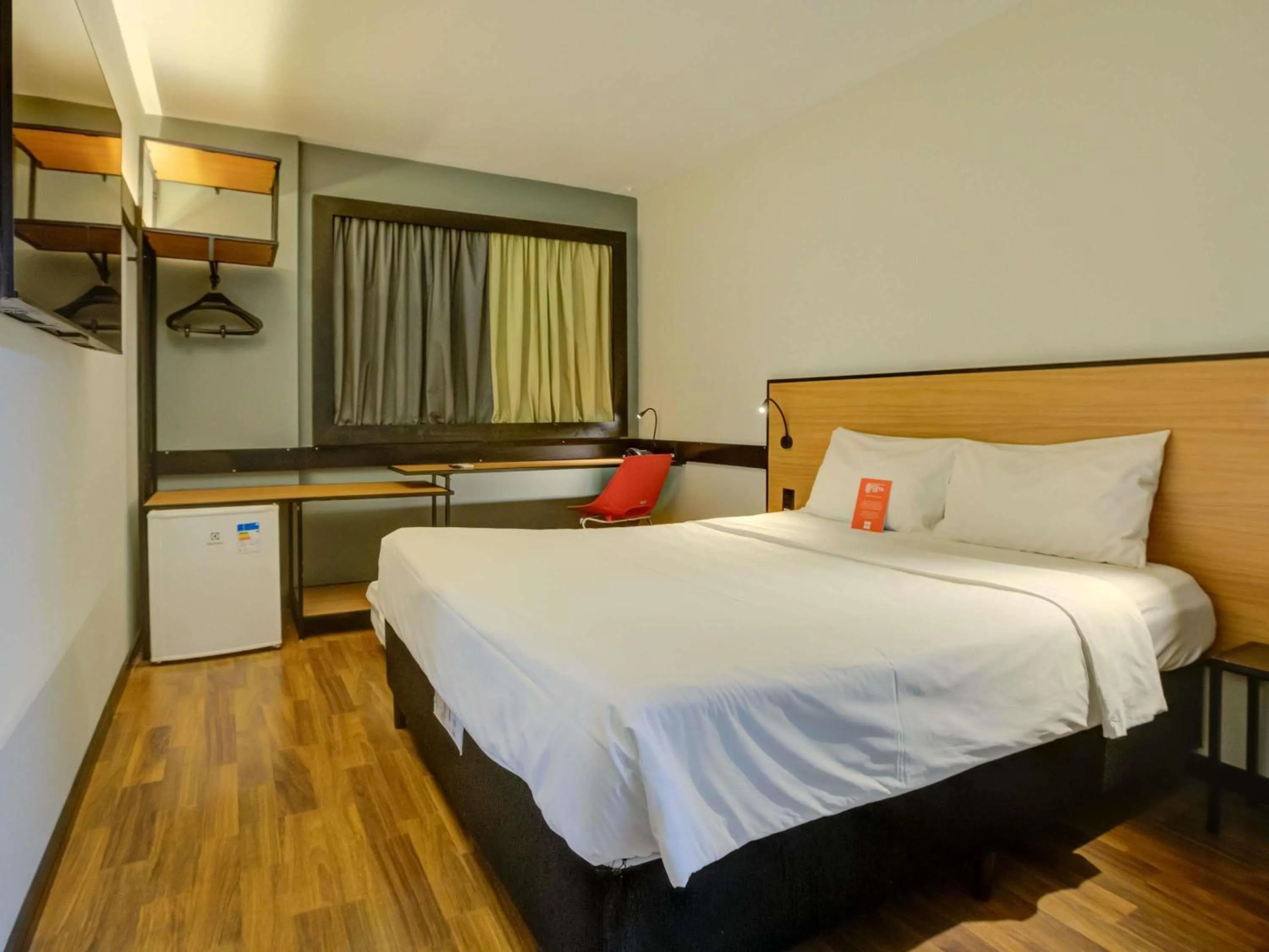 Bedroom, Bed in ibis Rio de Janeiro Santos Dumont