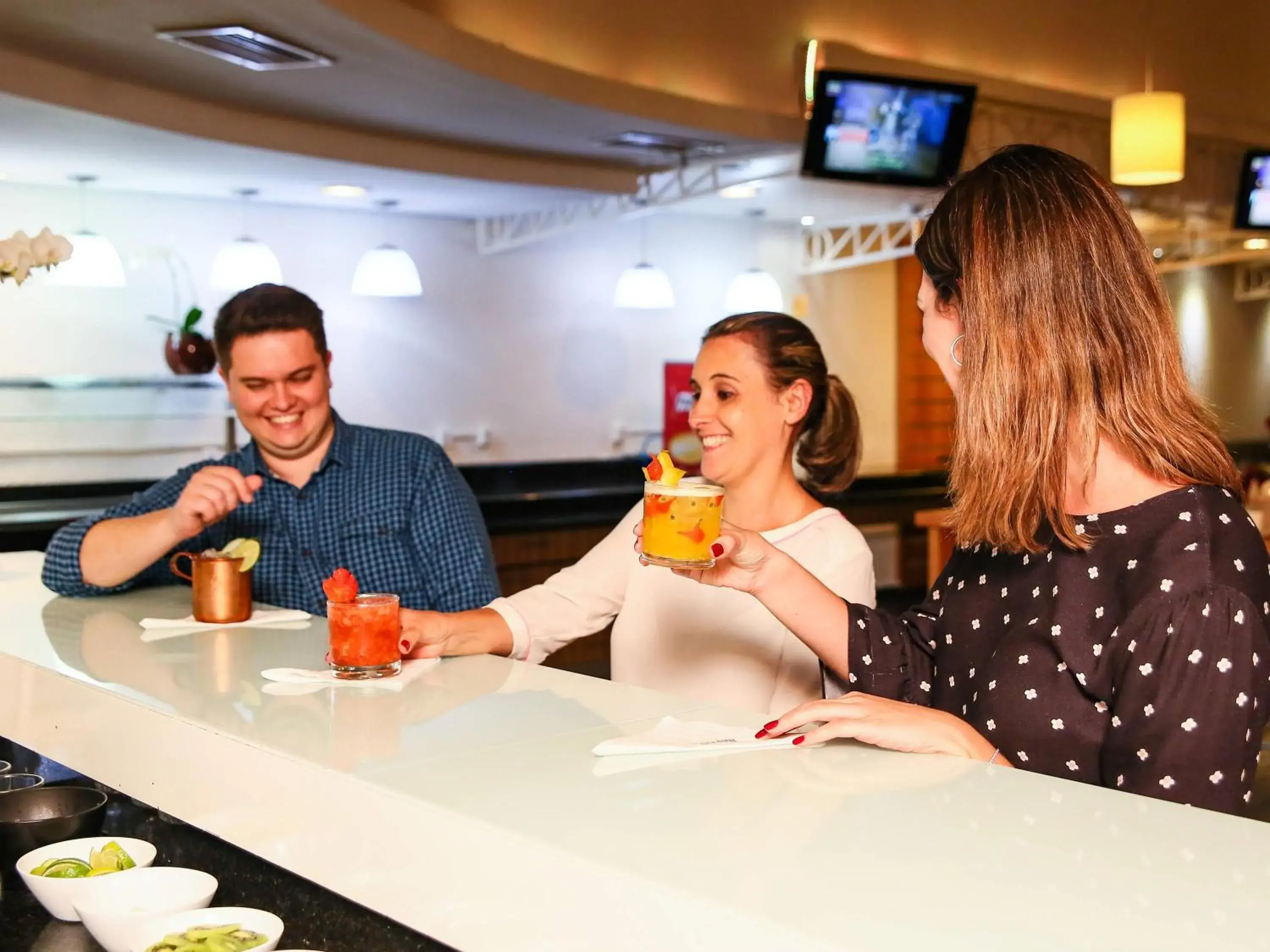 Lounge or bar in Ibis Maringa Lounge or bar in Ibis Maringa