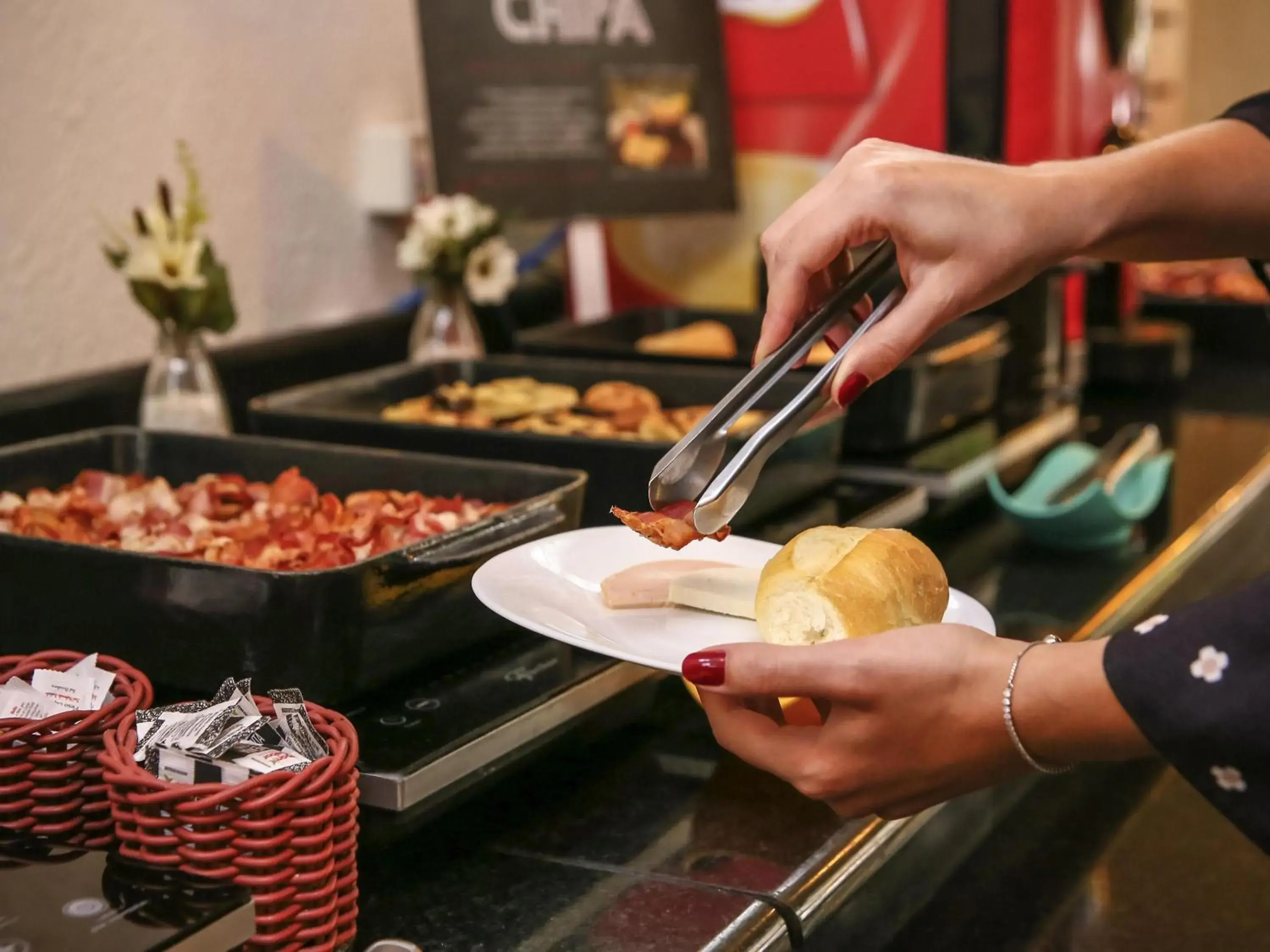 Breakfast in Ibis Maringa Breakfast in Ibis Maringa