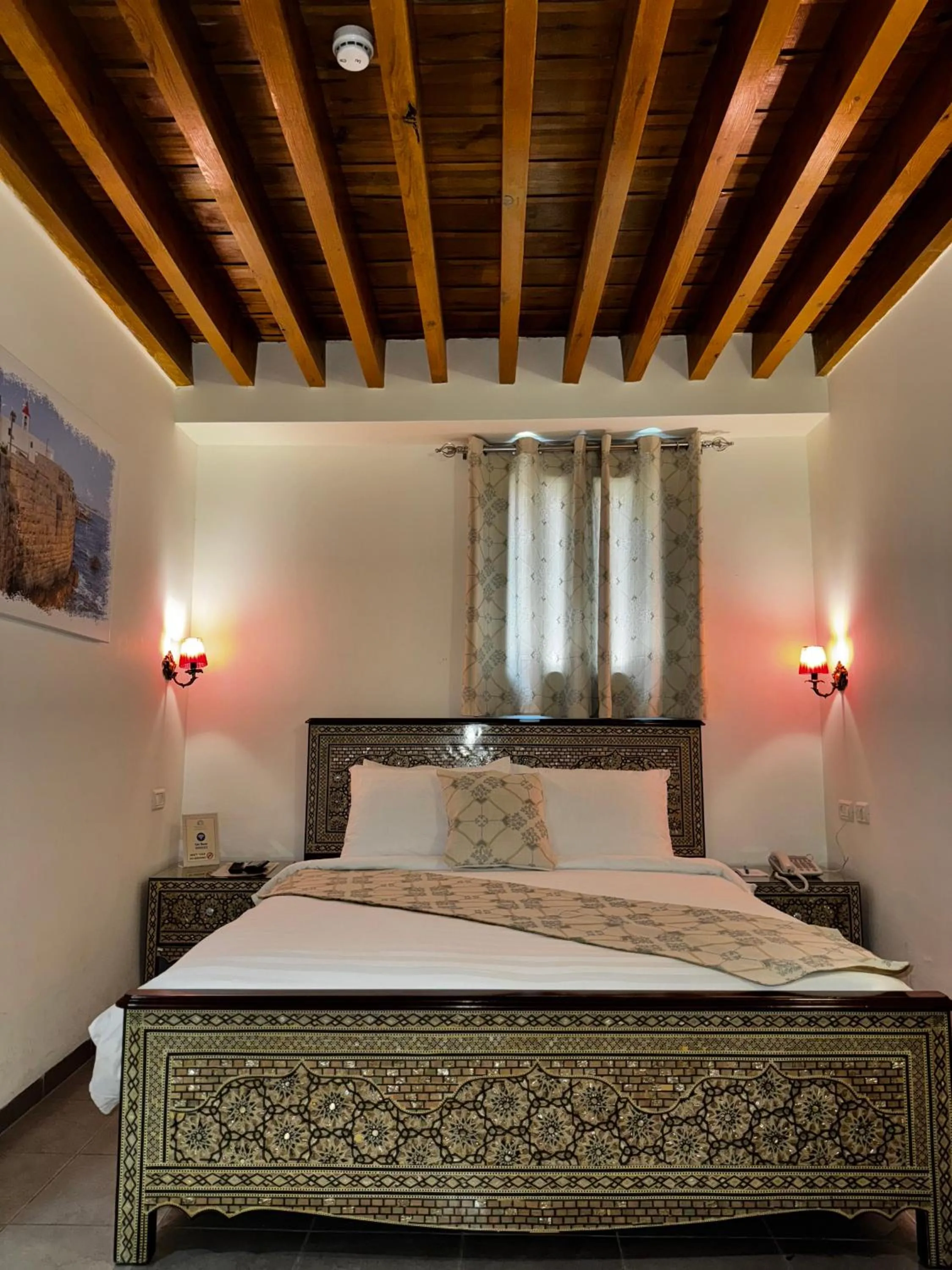 Bed in Bab al-sham funduk