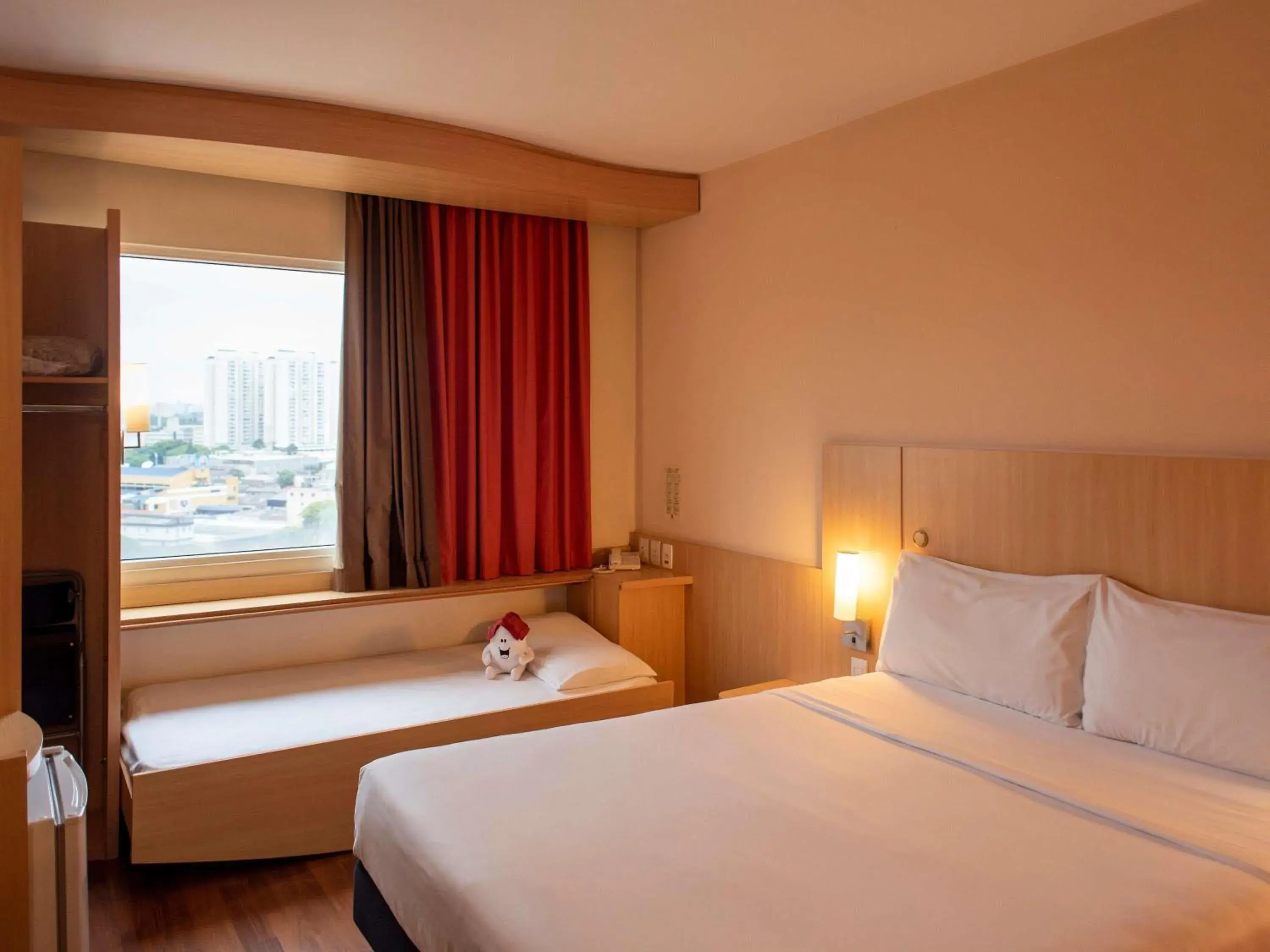 Bedroom, Bed in ibis Sao Paulo Barra Funda Bedroom, Bed in ibis Sao Paulo Barra Funda