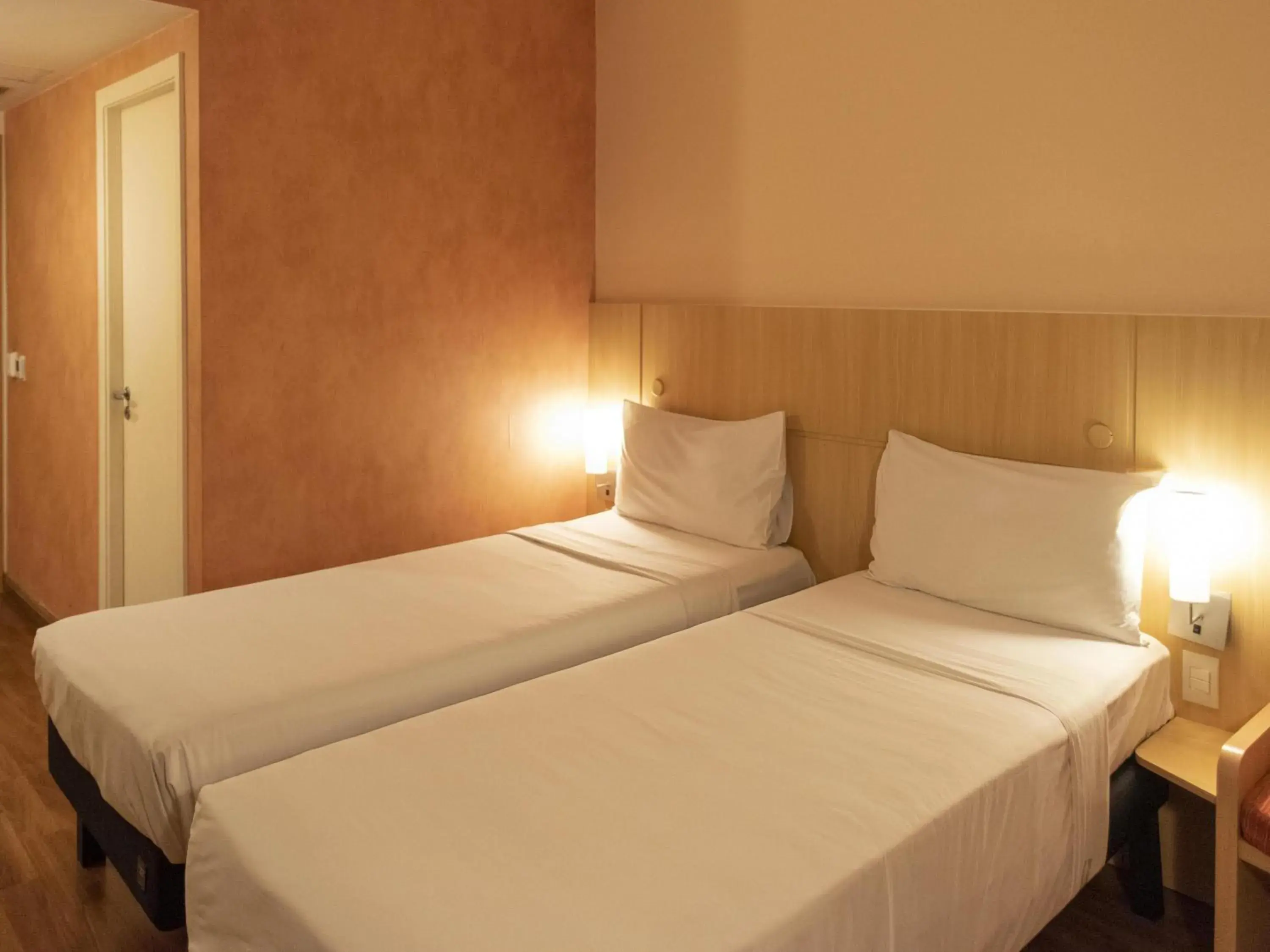 Bedroom, Bed in ibis Sao Paulo Barra Funda Bedroom, Bed in ibis Sao Paulo Barra Funda