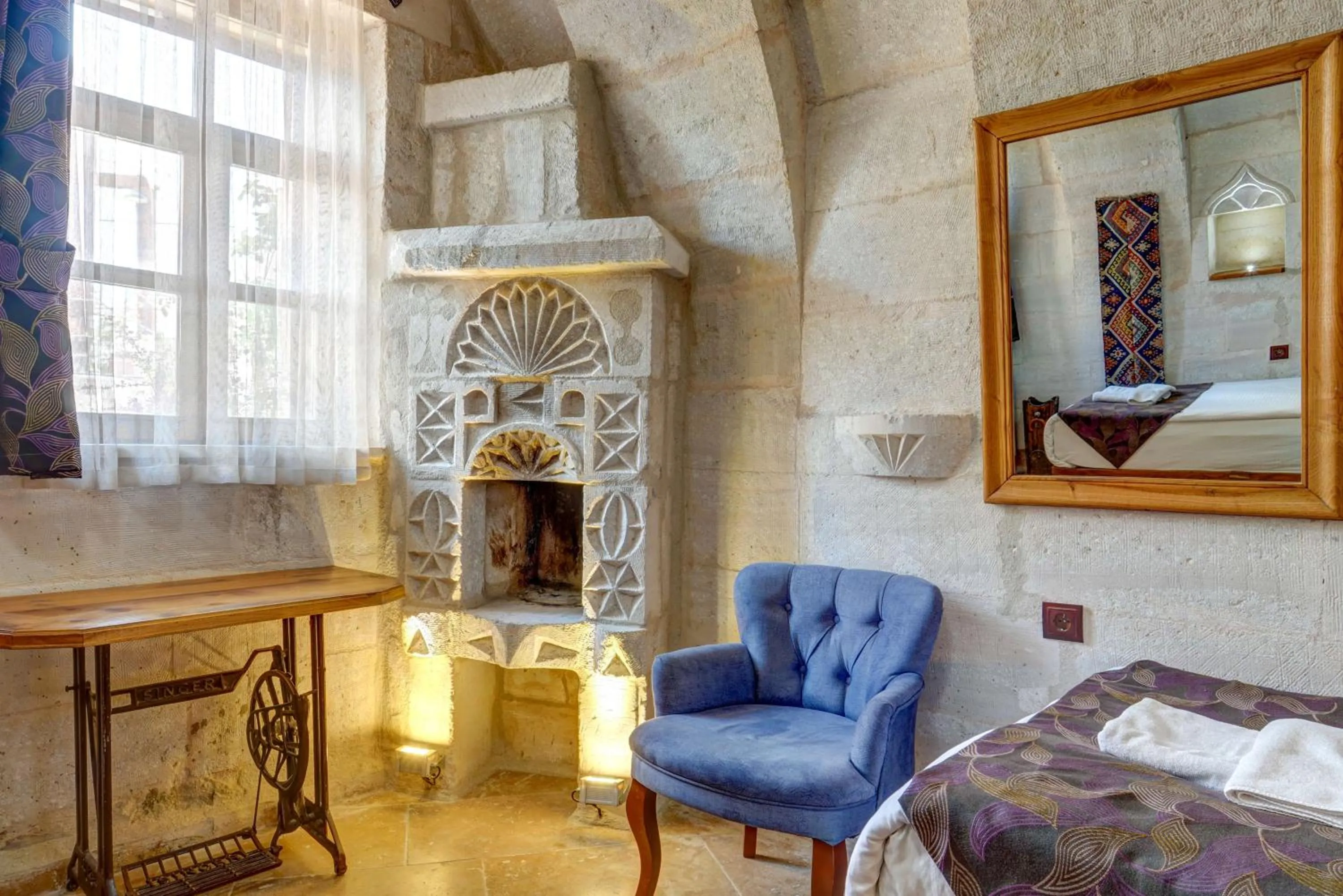 Living room in Avilla Cave Hotel