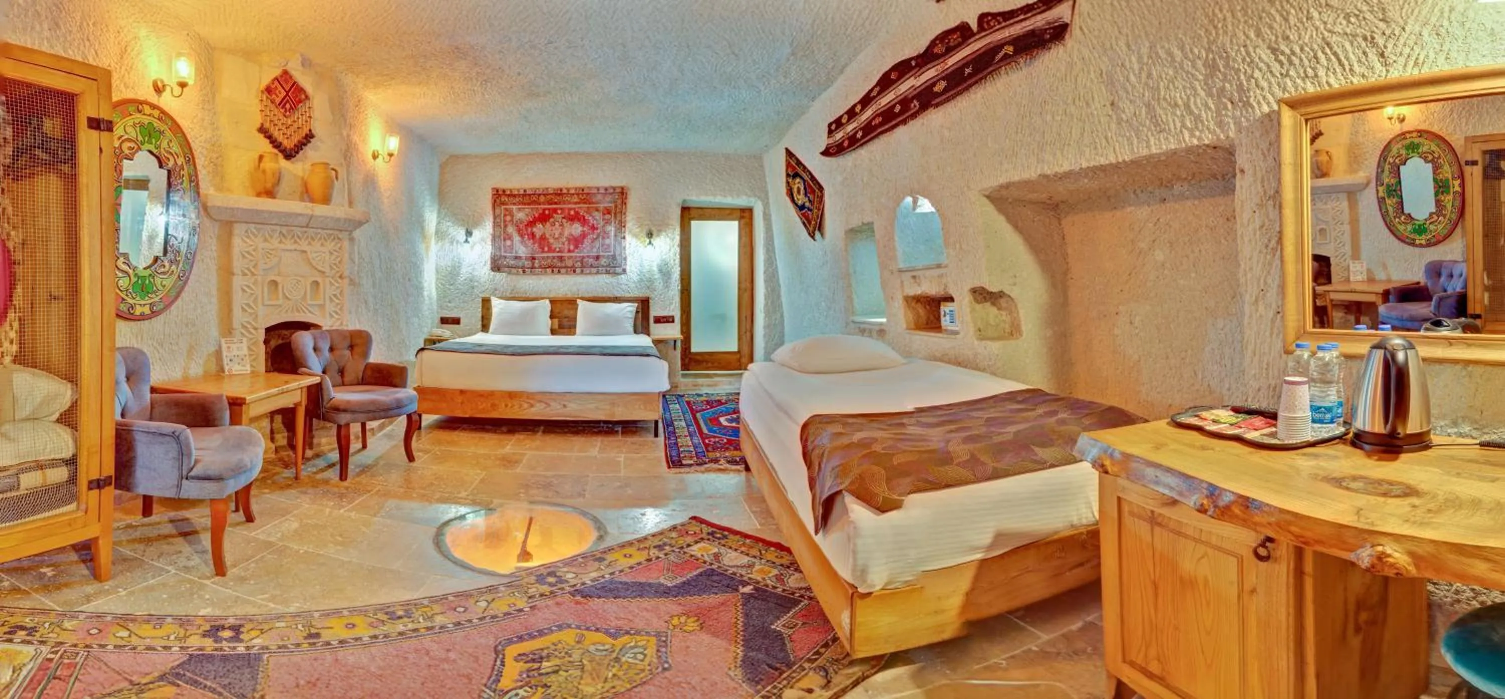 Photo of the whole room, Bed in Avilla Cave Hotel