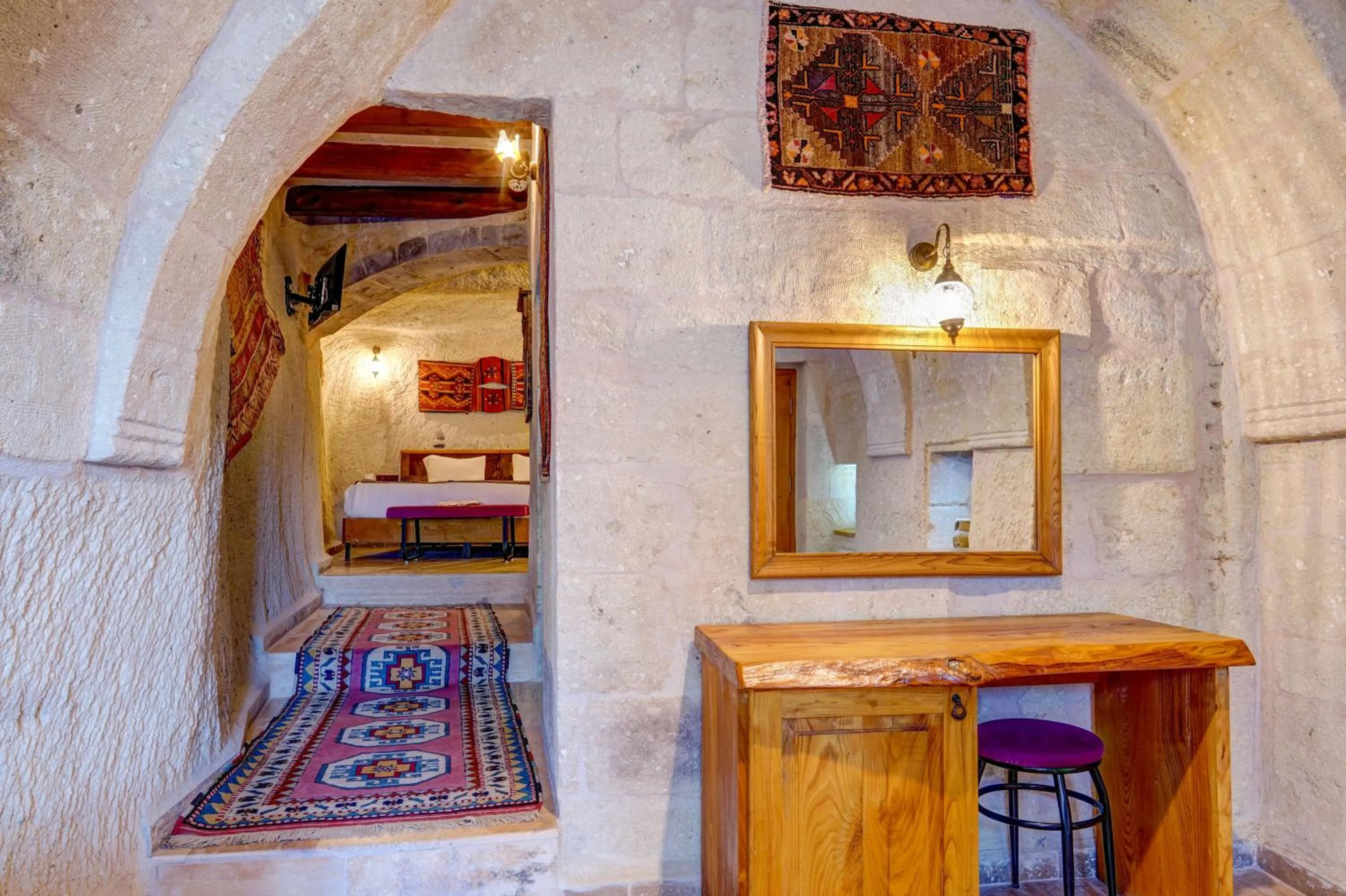 Photo of the whole room in Avilla Cave Hotel