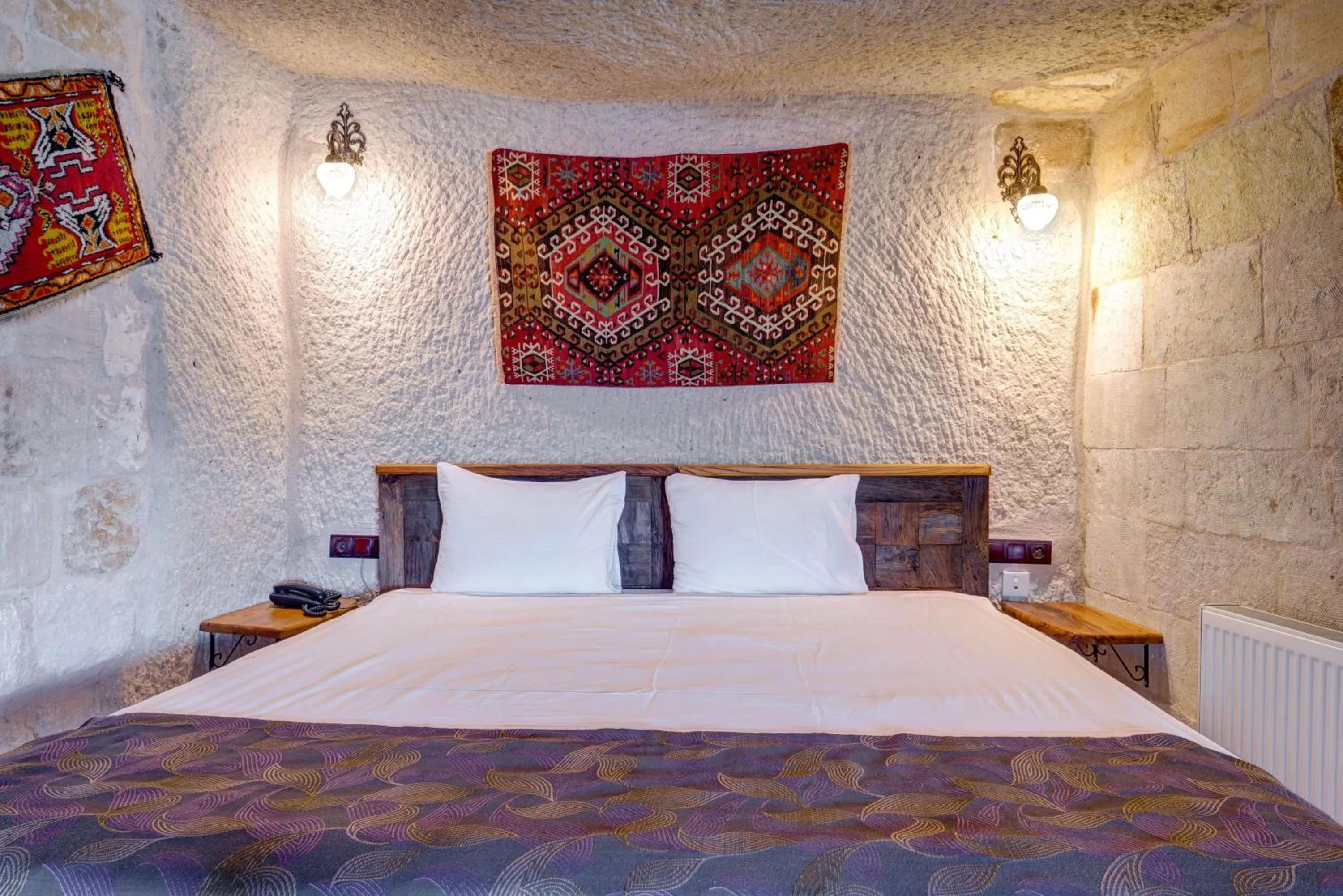 Bed in Avilla Cave Hotel