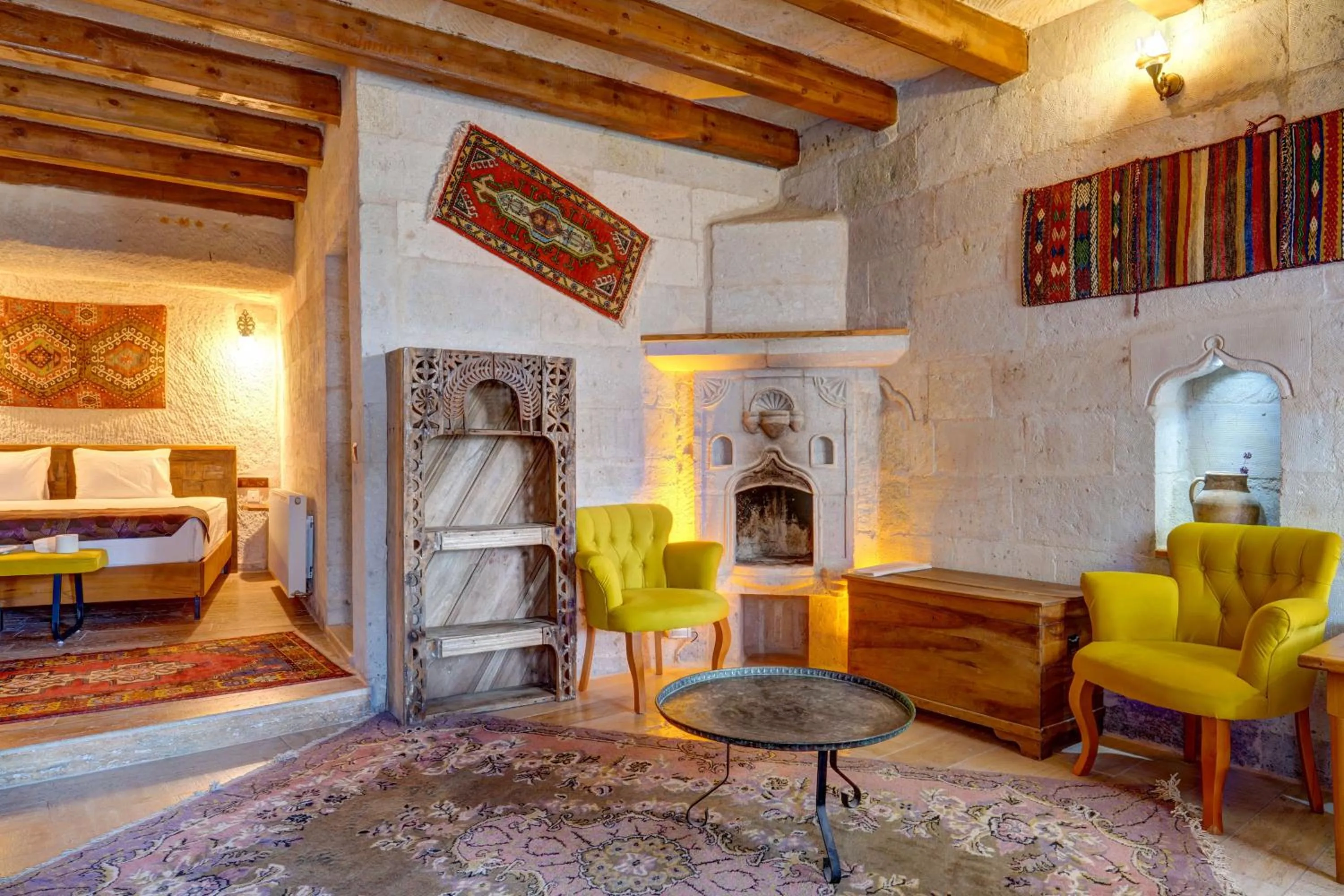 Photo of the whole room in Avilla Cave Hotel