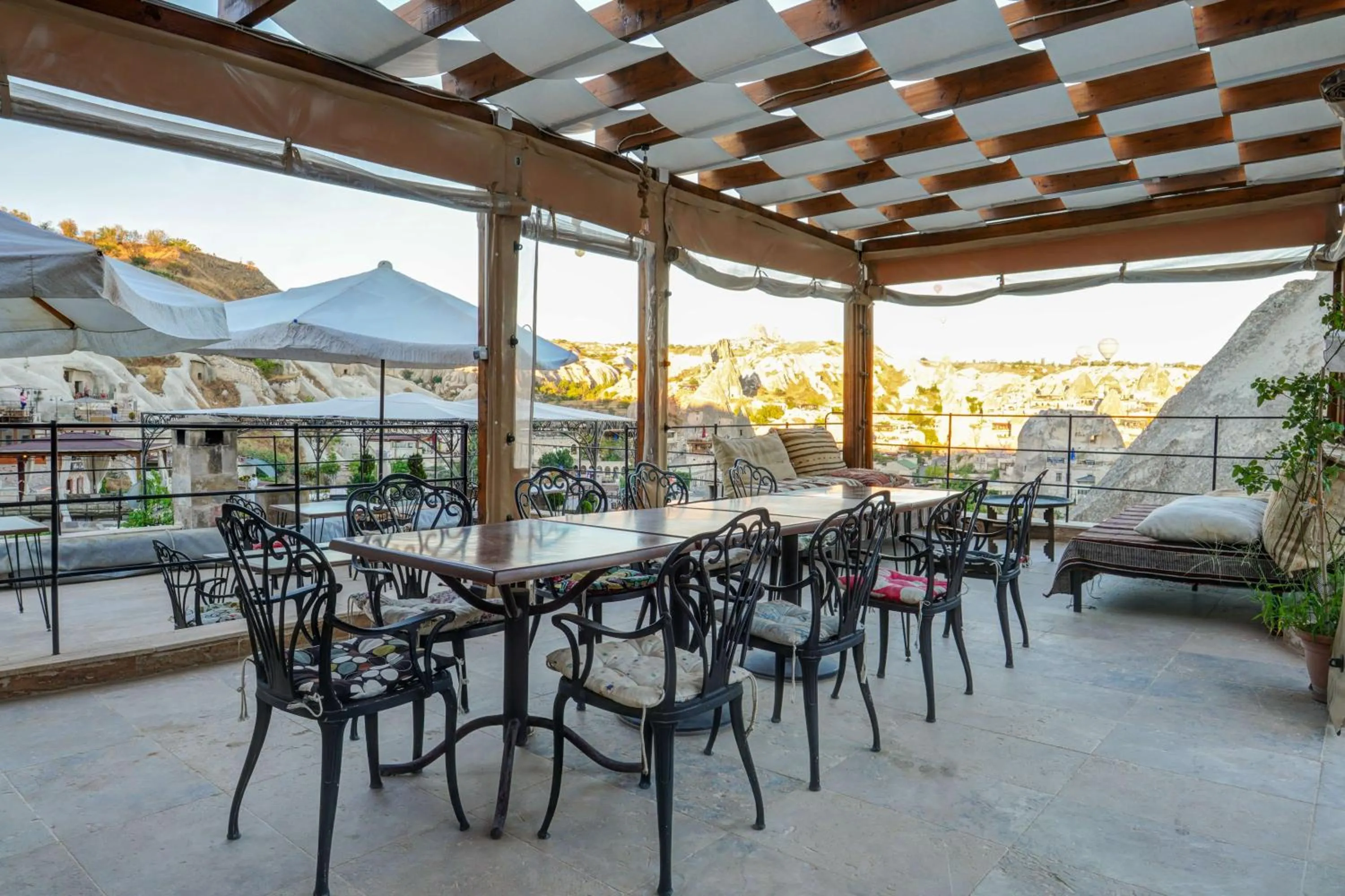 Day in Avilla Cave Hotel