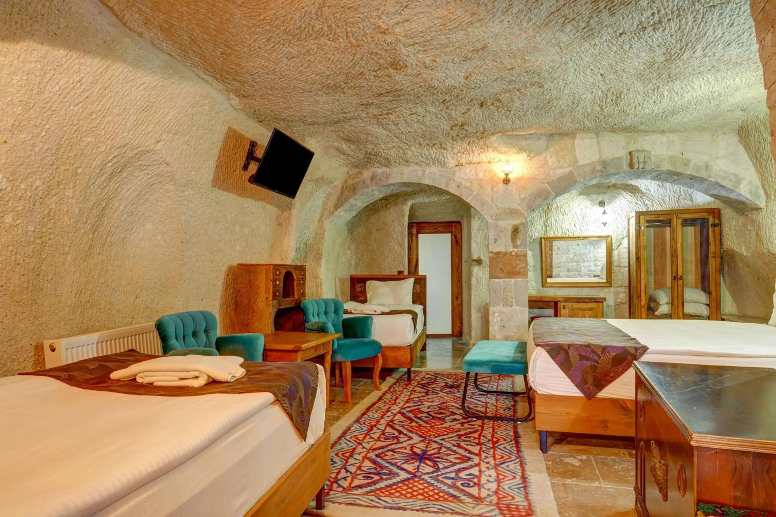 Photo of the whole room in Avilla Cave Hotel