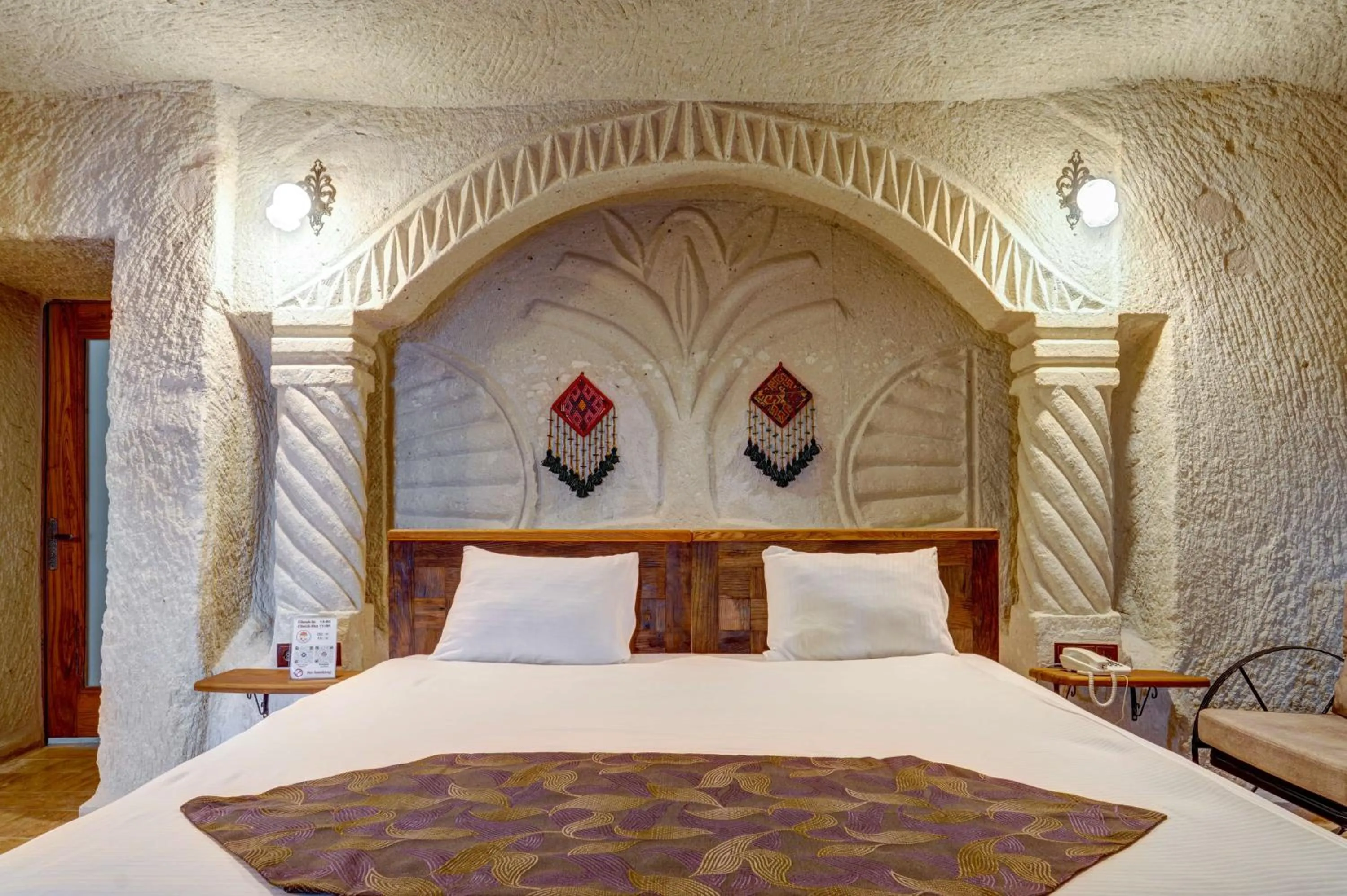 Bed in Avilla Cave Hotel