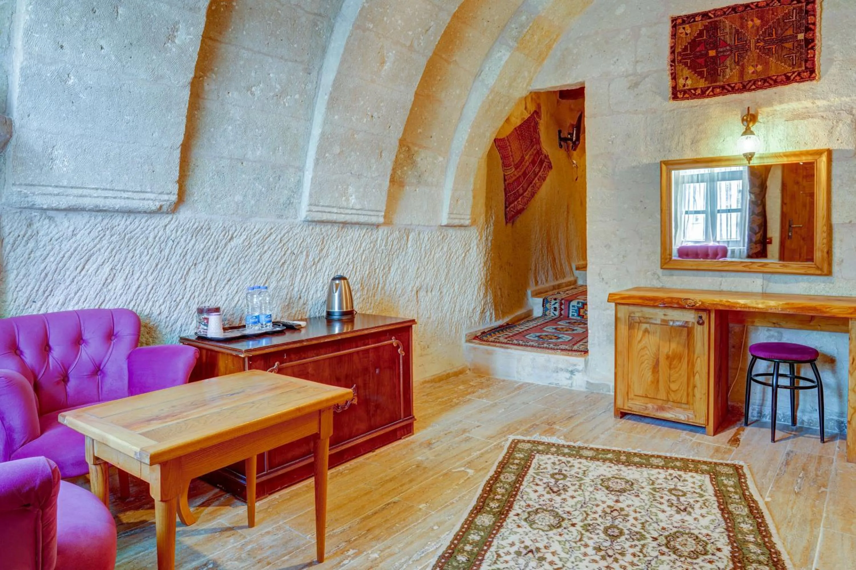 Coffee/tea facilities in Avilla Cave Hotel