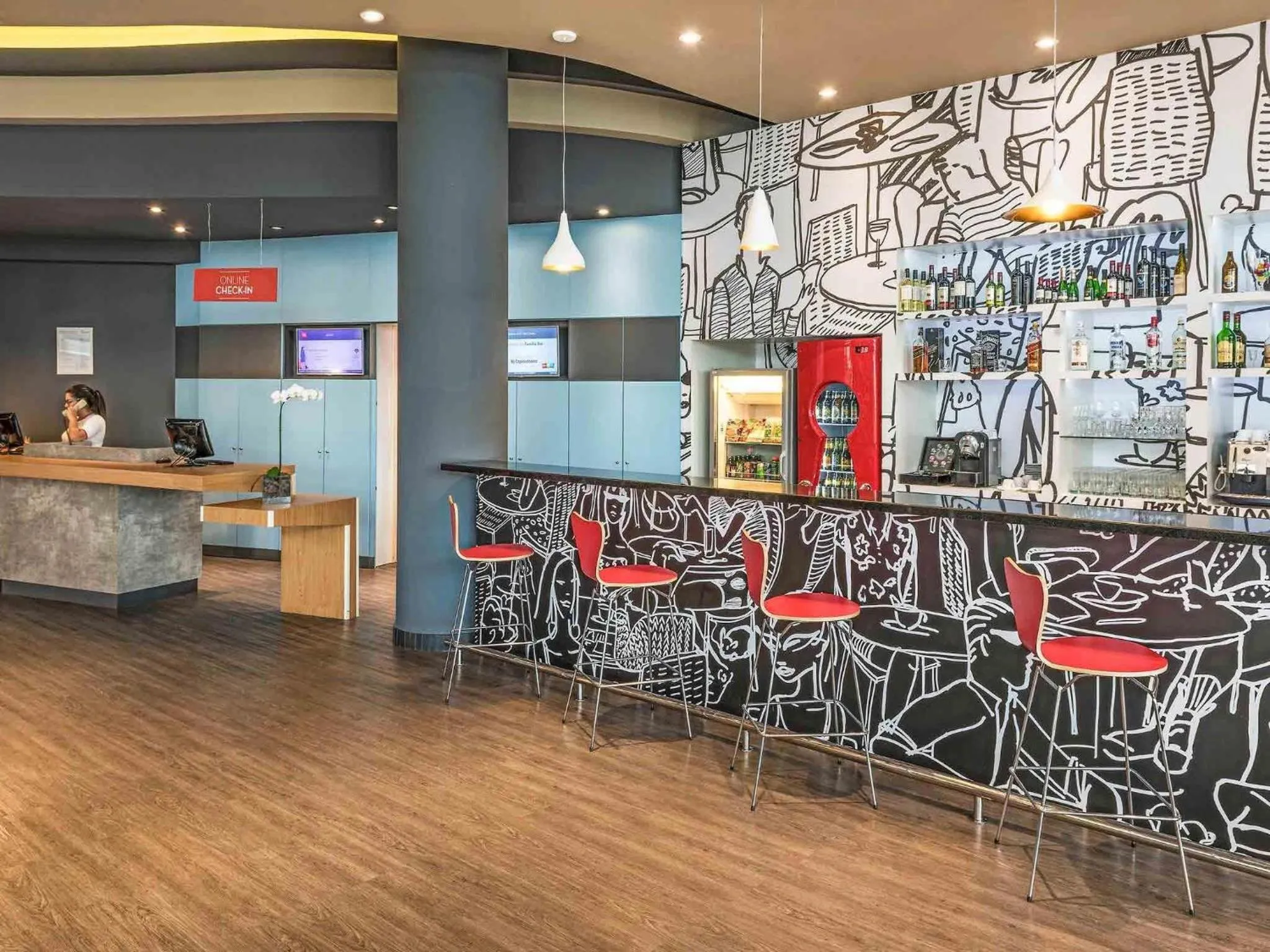 Lounge or bar in ibis Tambore
