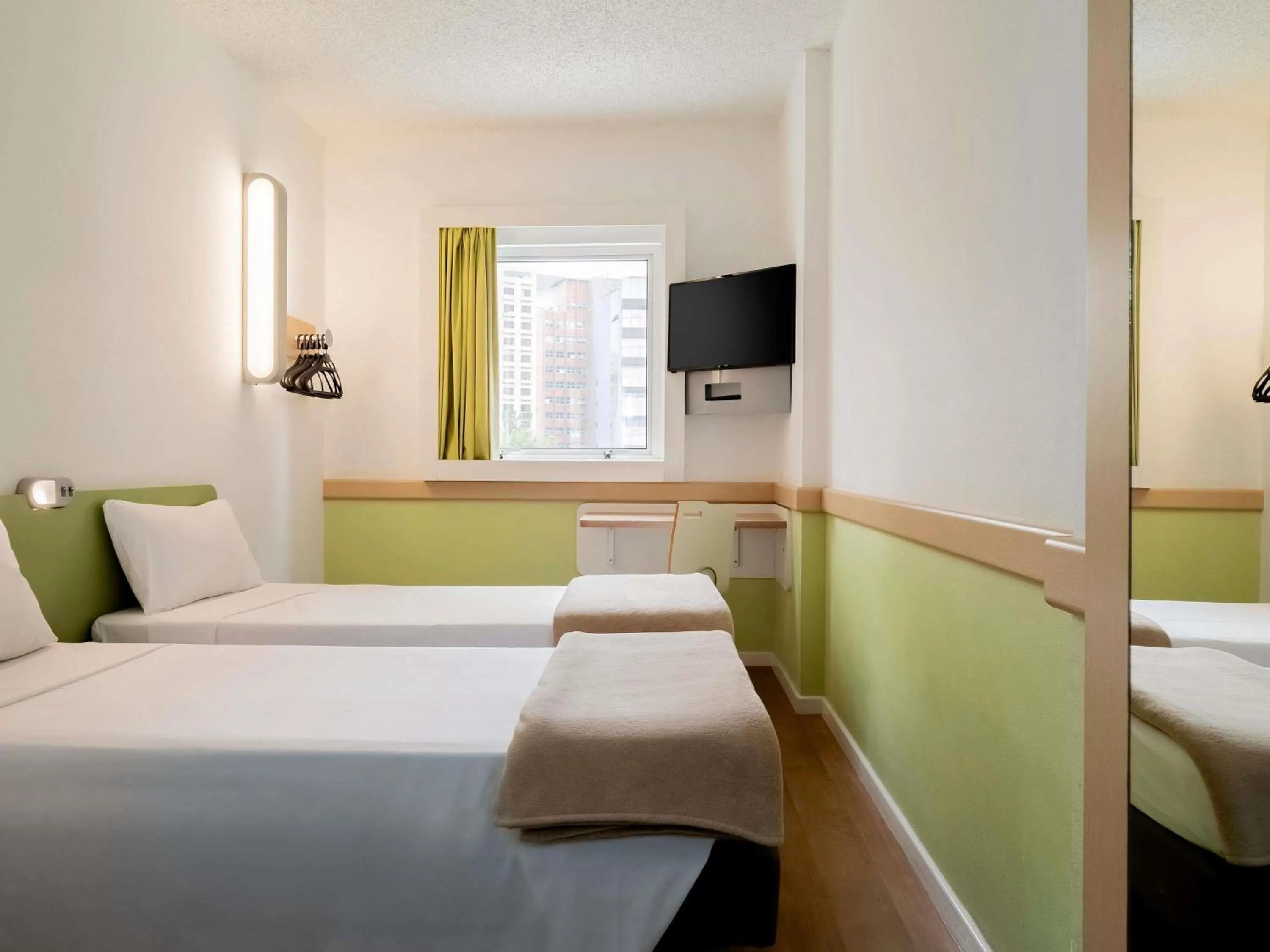 Bedroom, Bed in ibis budget Sao Paulo Paraiso