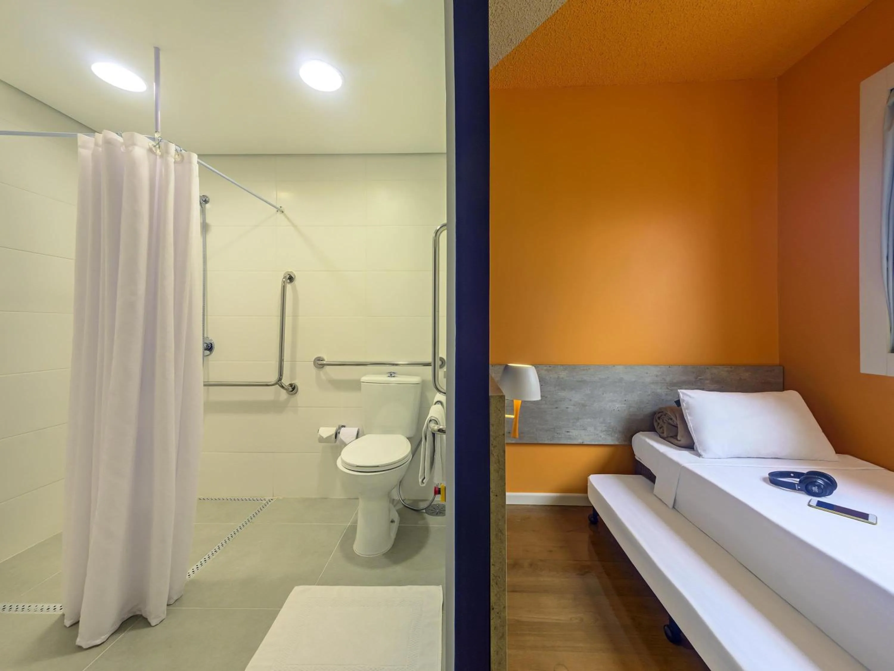 Bedroom, Bed in ibis budget Sao Paulo Paraiso