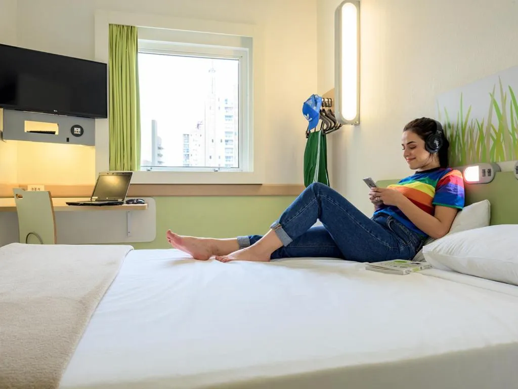 Bed in ibis budget Sao Paulo Paraiso