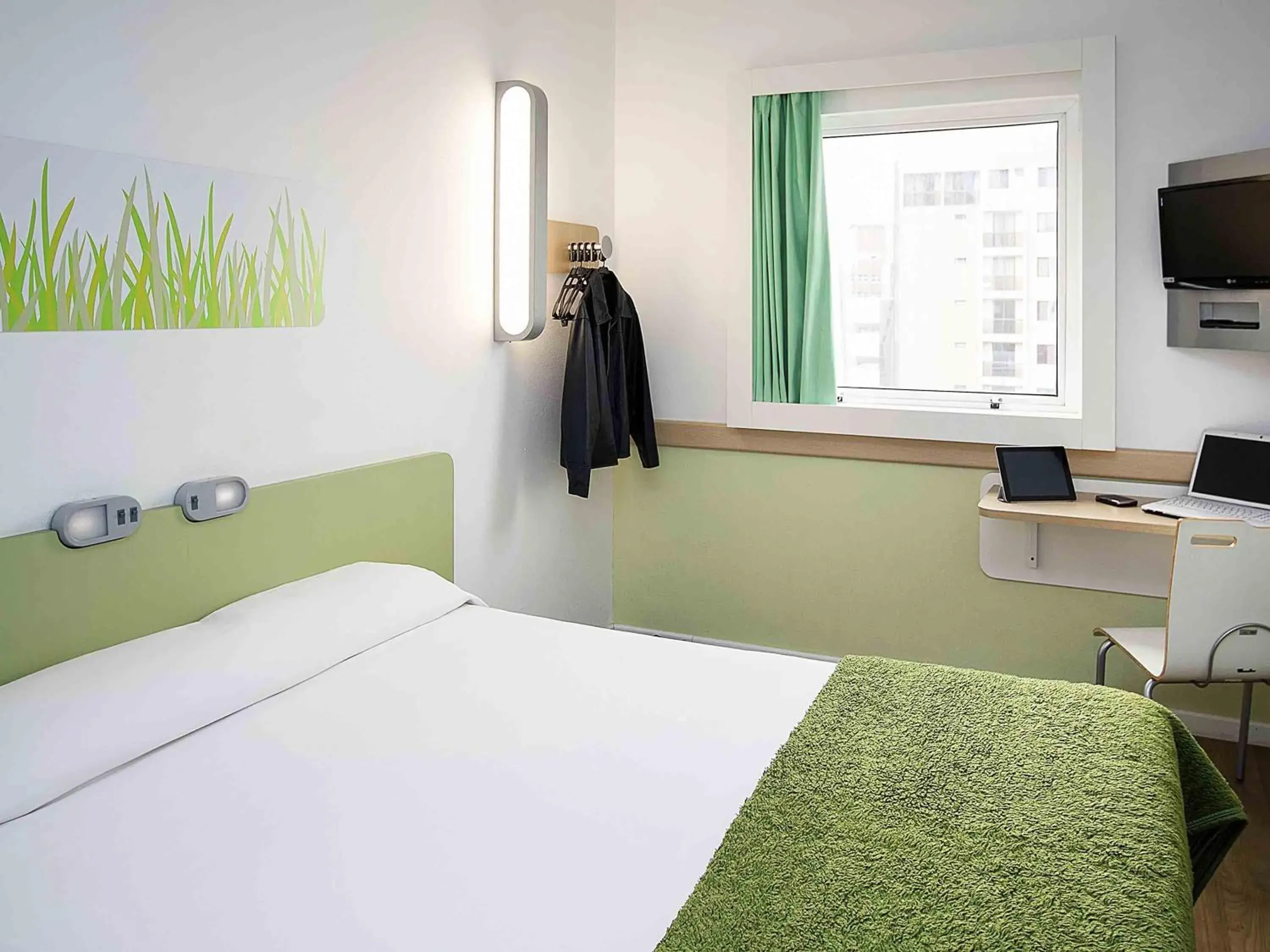 Bedroom, Bed in ibis budget Sao Paulo Paraiso Bedroom, Bed in ibis budget Sao Paulo Paraiso