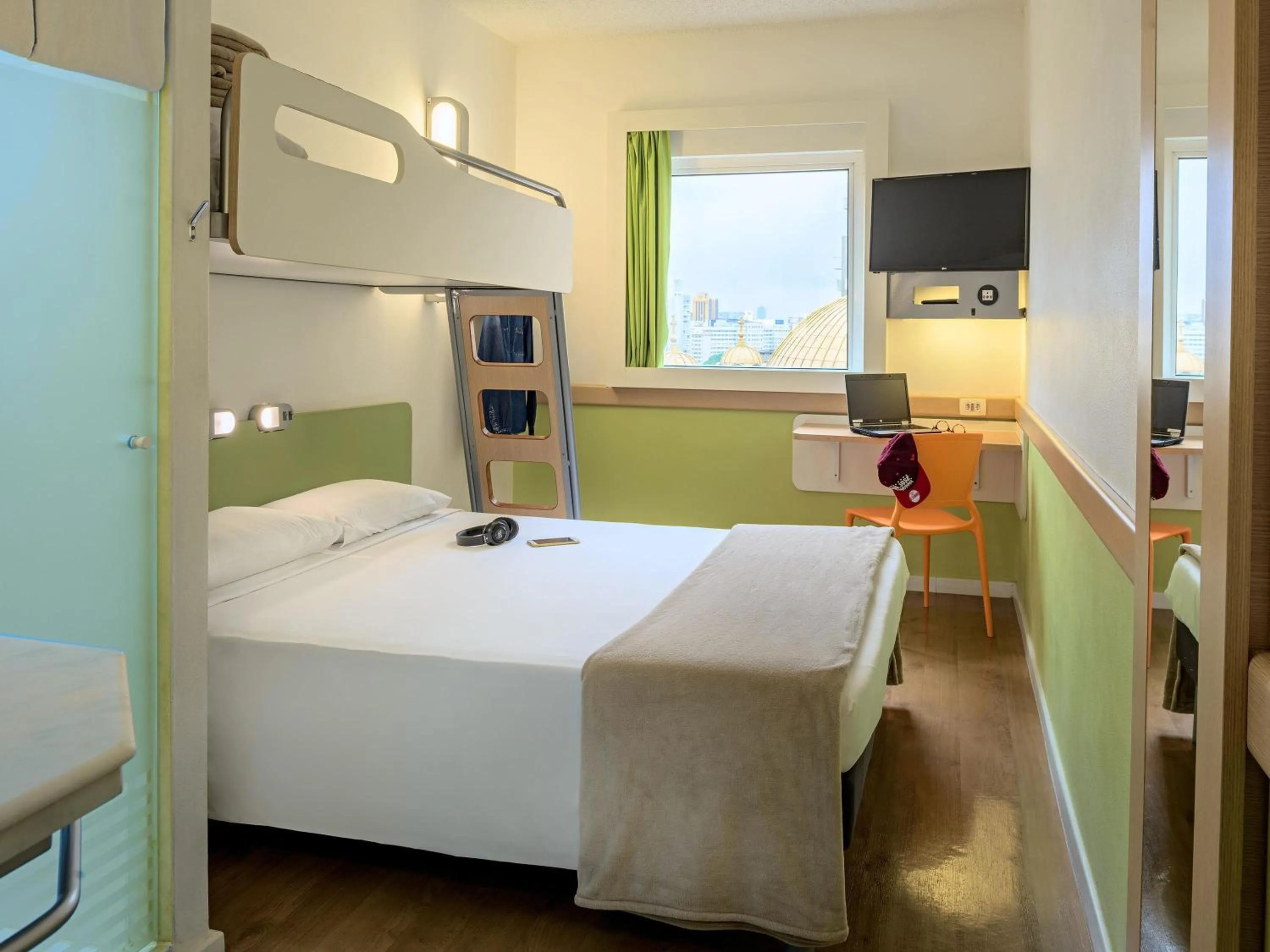 Bedroom, Bed in ibis budget Sao Paulo Paraiso