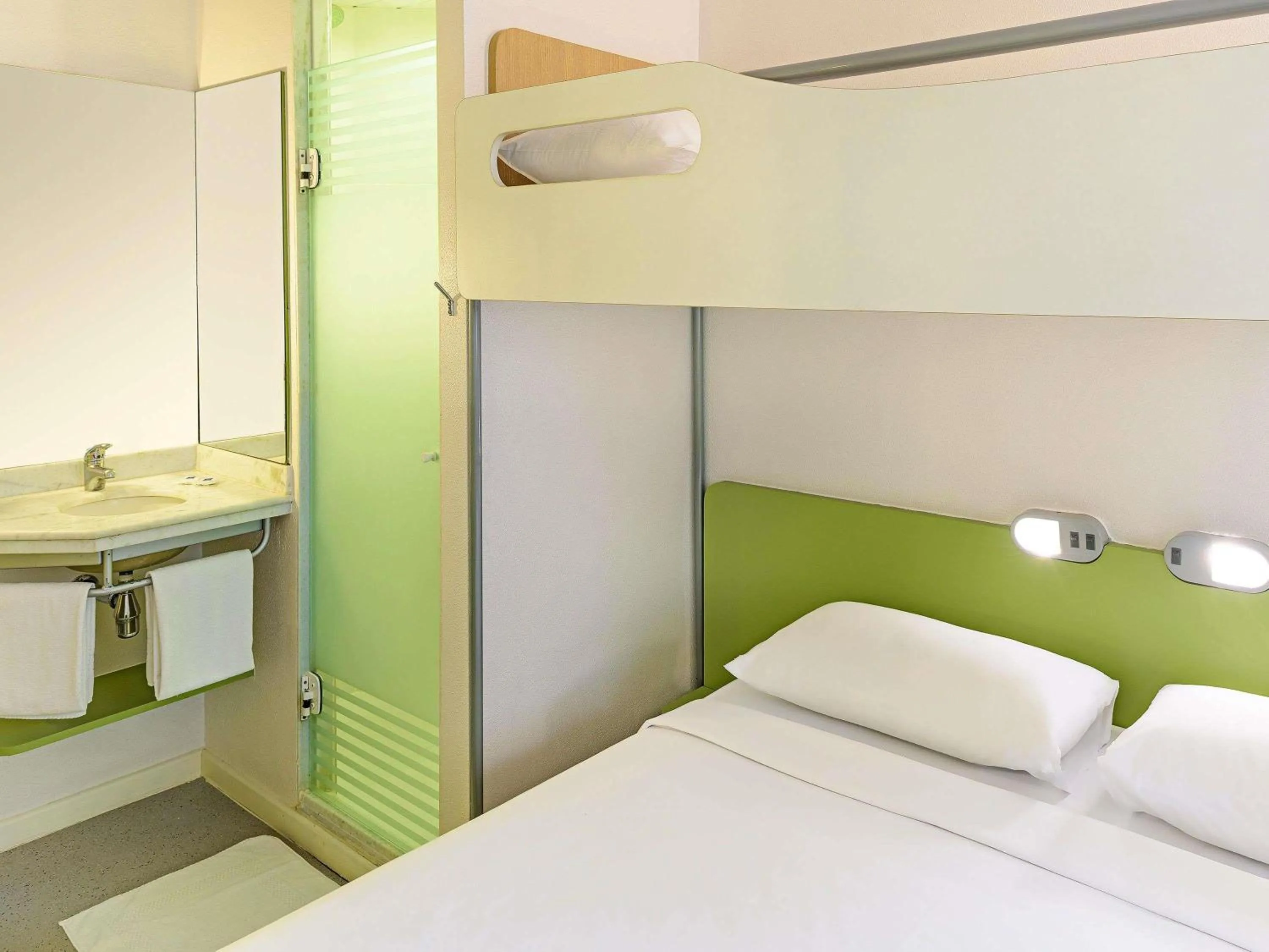 Bedroom, Bed in ibis budget Sao Paulo Paraiso