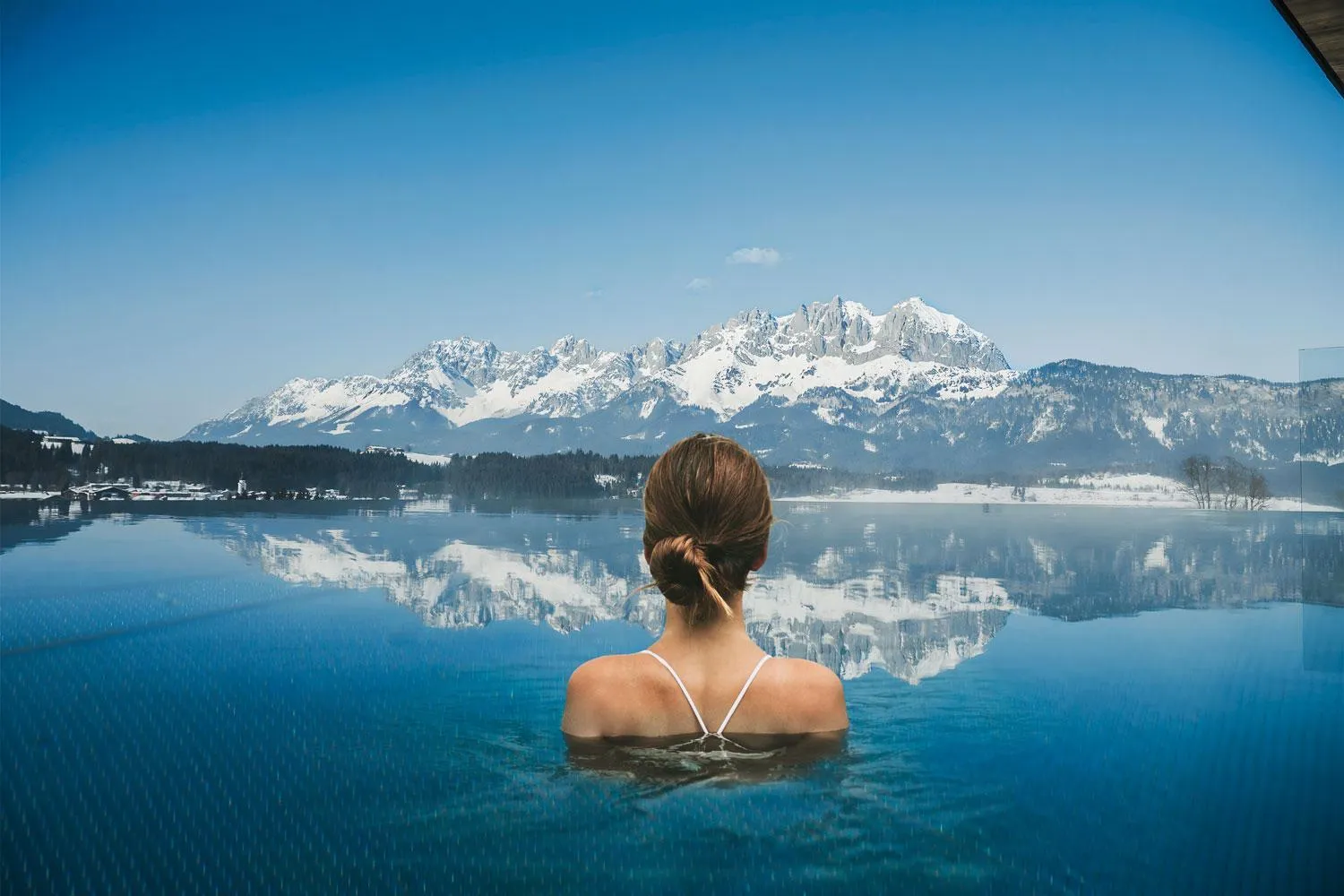 Swimming pool in Hotel Penzinghof