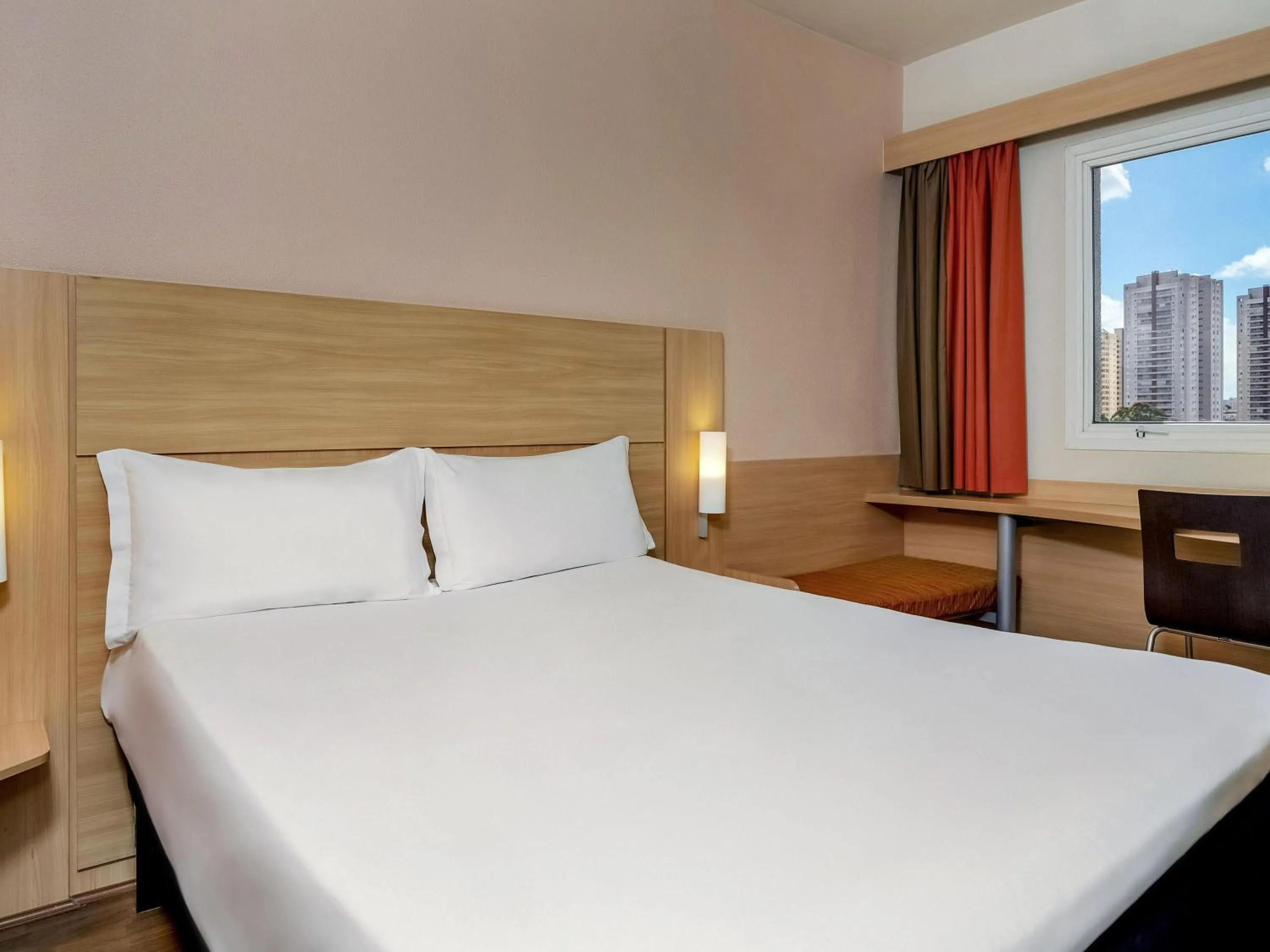 Bedroom, Bed in ibis Sao Paulo Interlagos