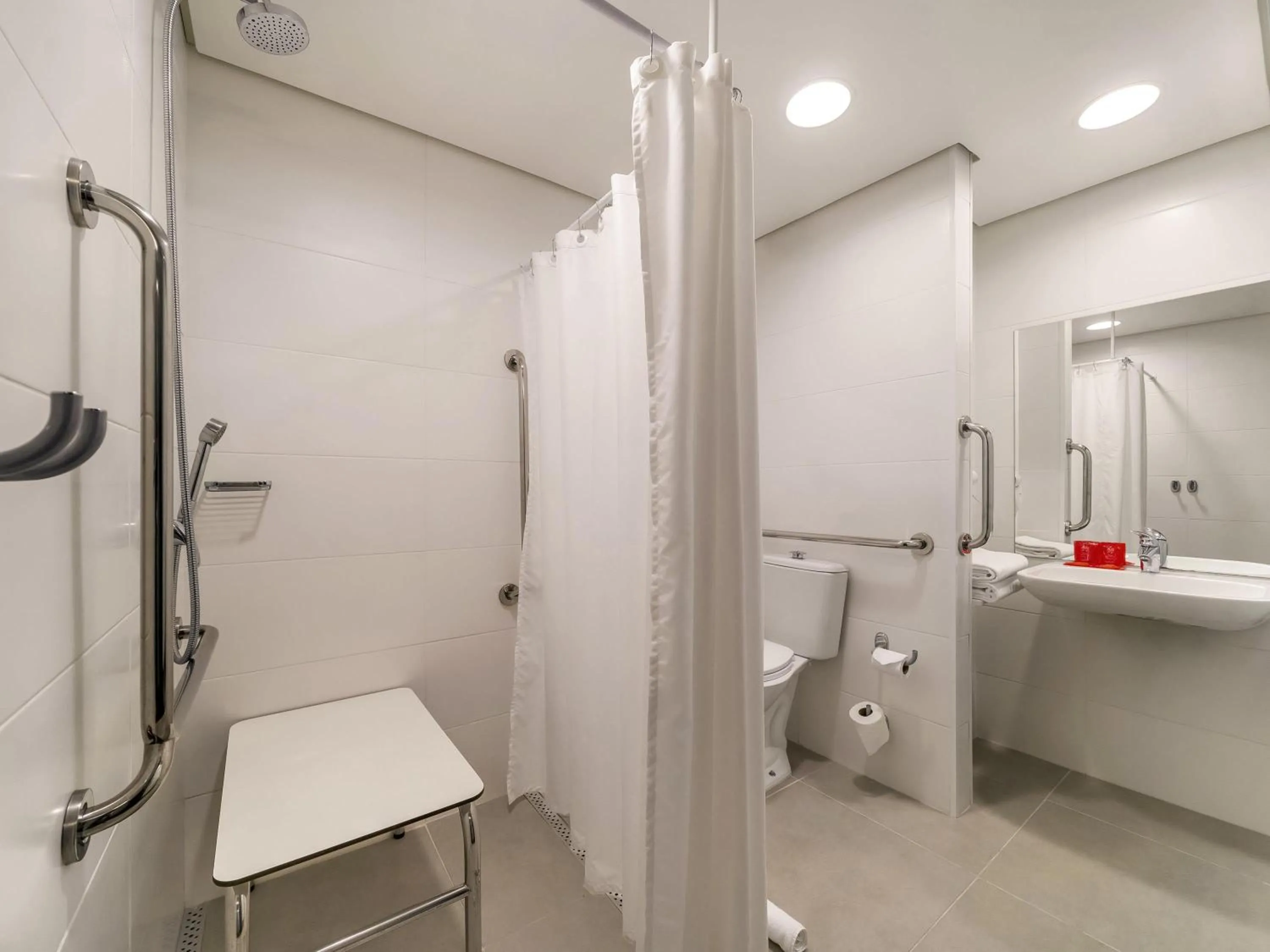 Bedroom in ibis Sao Paulo Interlagos