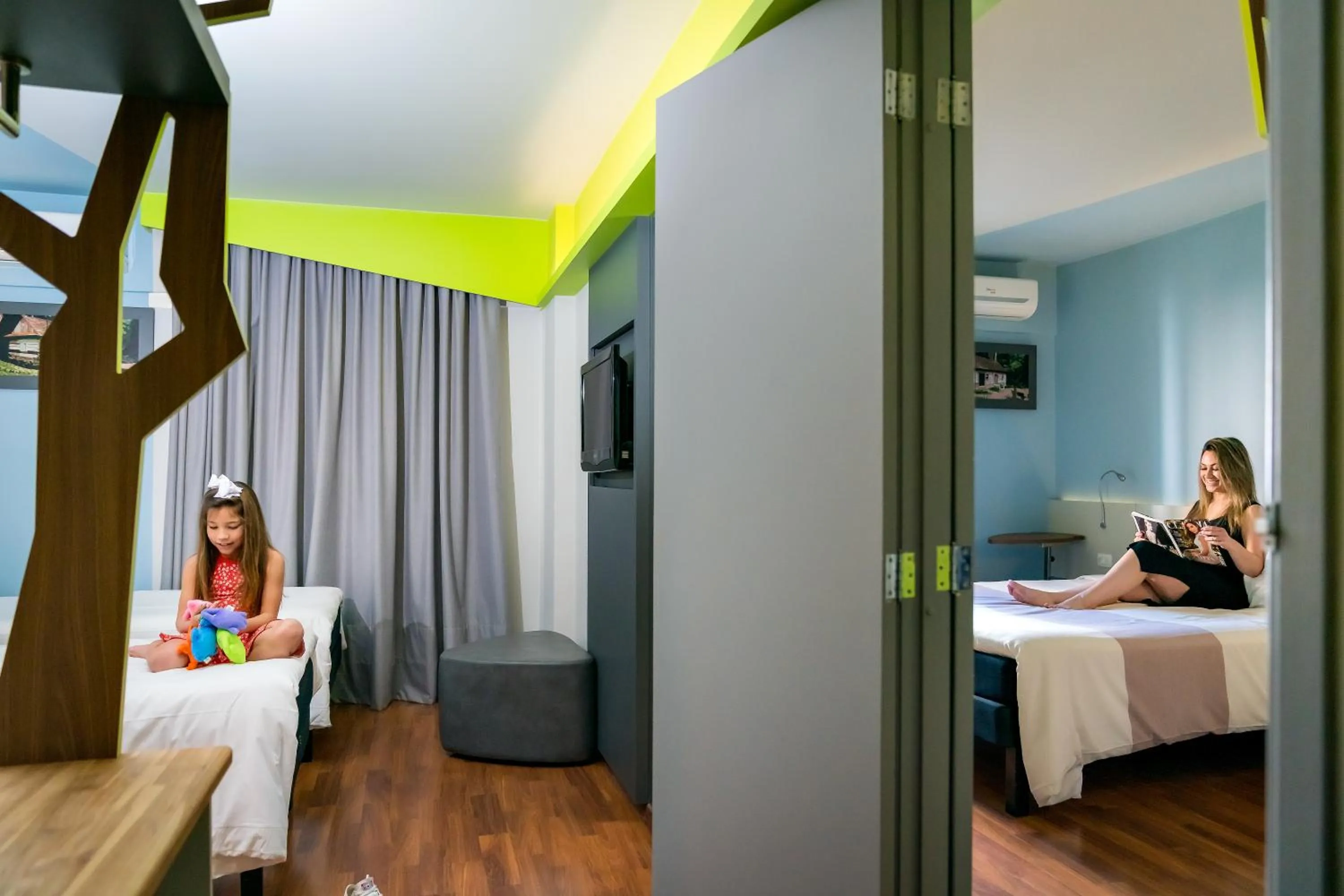 People, Bed in ibis Styles Curitiba Centro Civico
