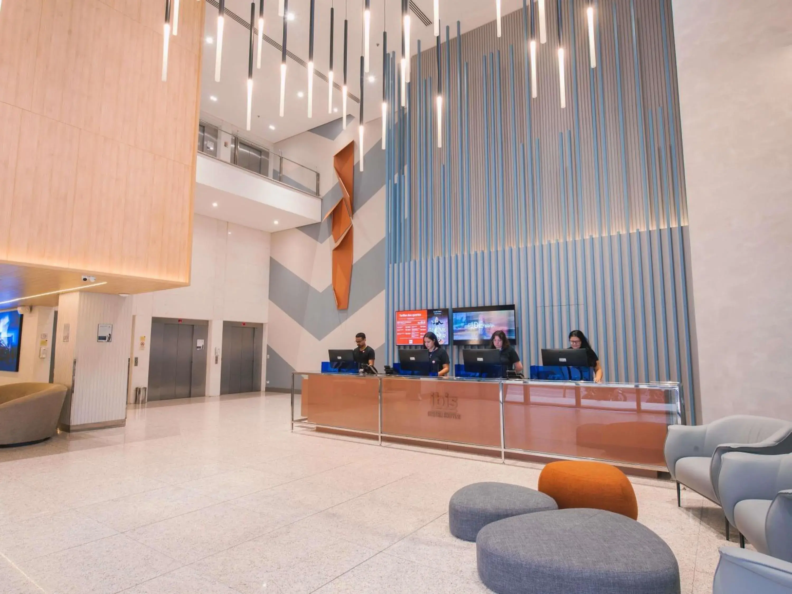 Property building in ibis Curitiba Shopping Property building in ibis Curitiba Shopping