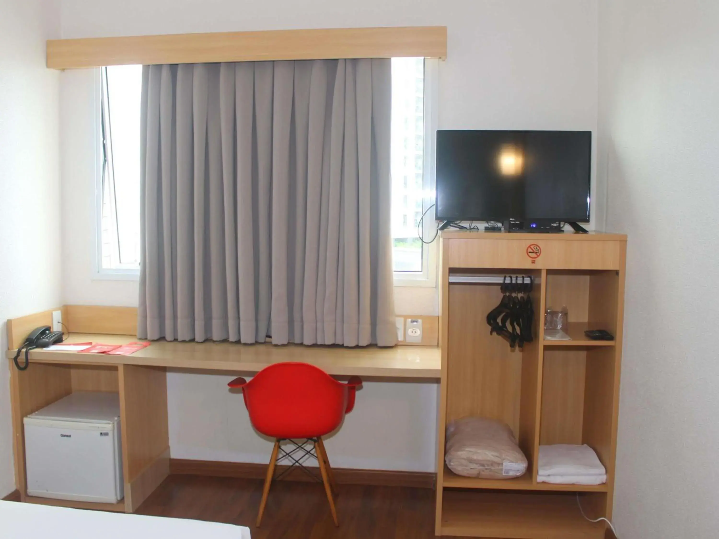 Bedroom in Ibis Florianopolis Bedroom in Ibis Florianopolis