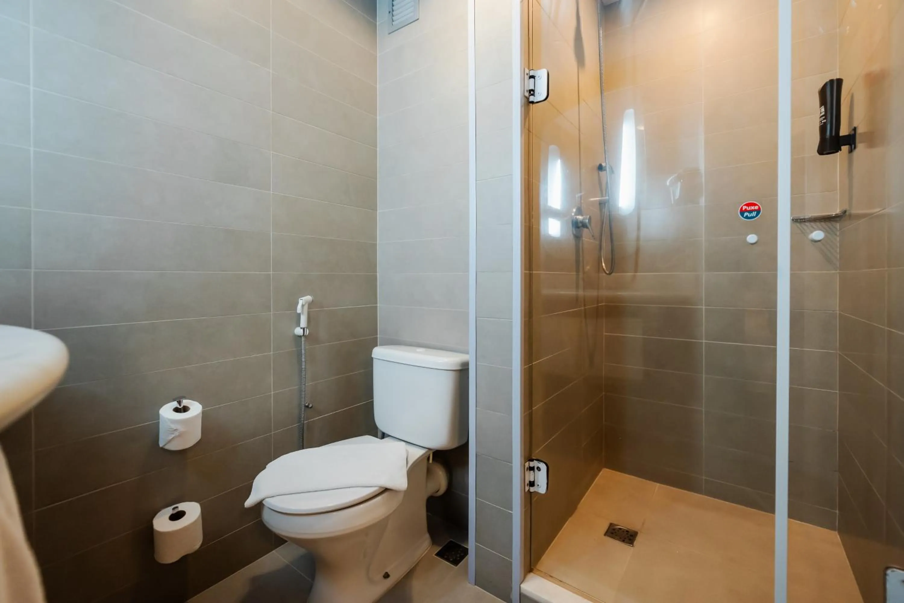 Bathroom in Ibis Florianopolis