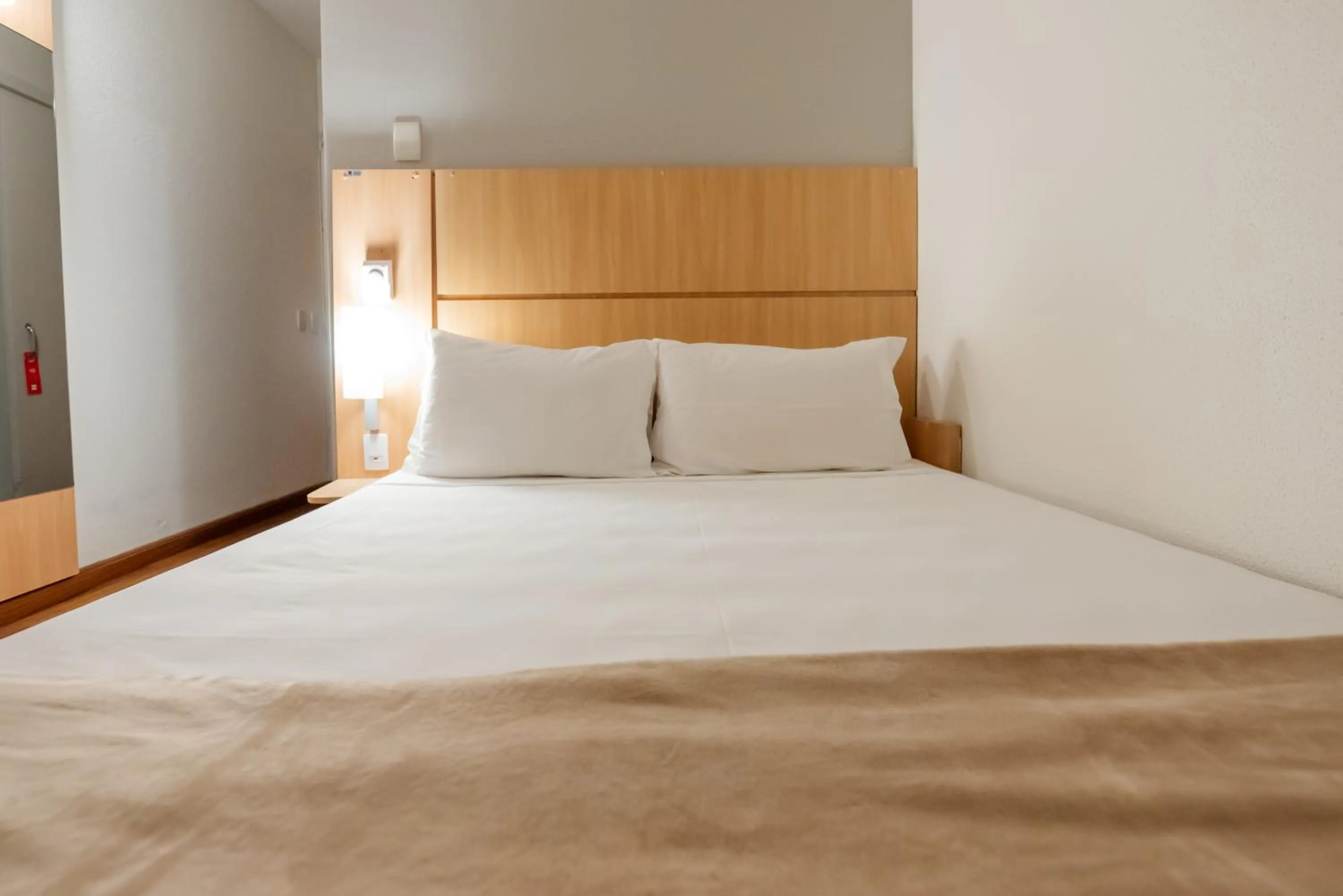 Bed in Ibis Florianopolis