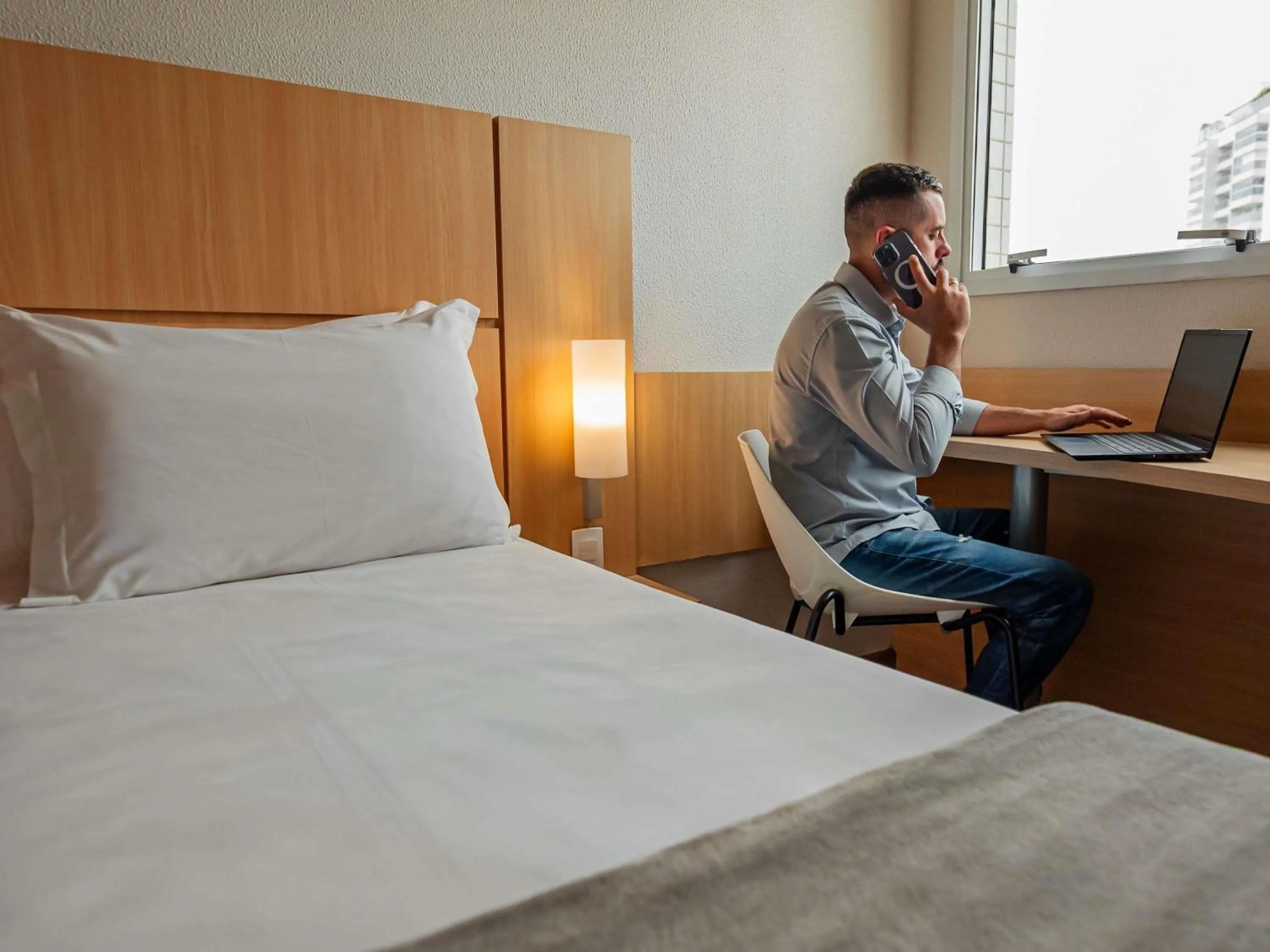 Bedroom, Bed in Ibis Florianopolis
