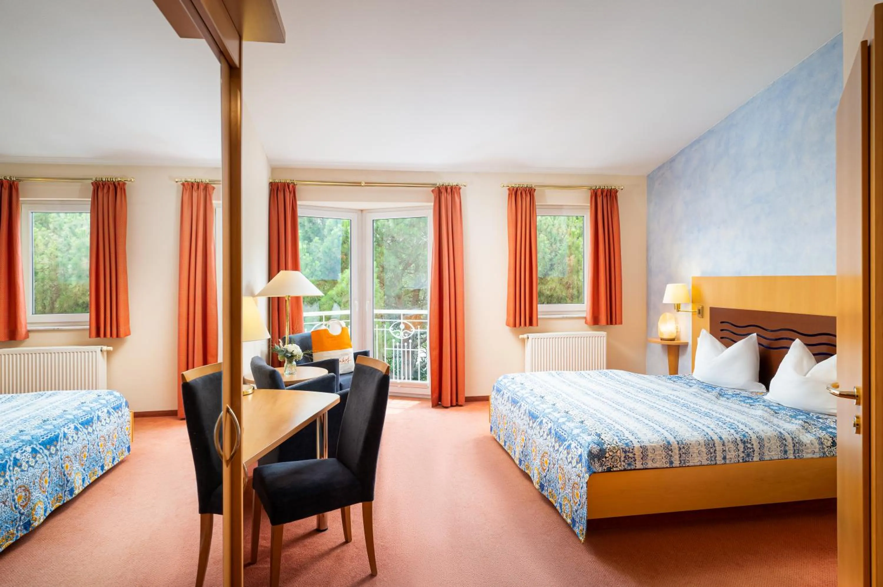 Photo of the whole room, Bed in Hotel-Residenz Immenhof