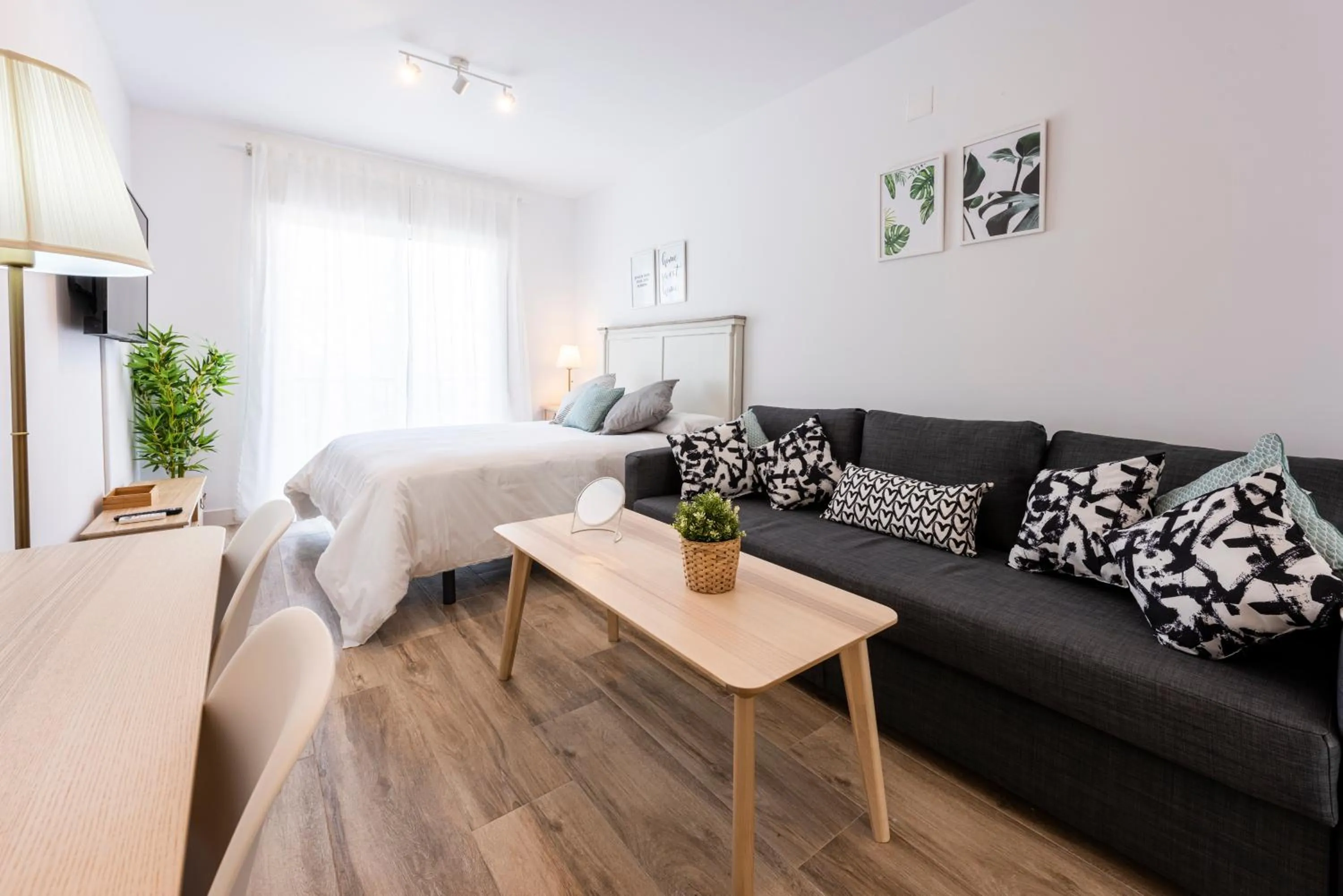 Bed in Apartamentos Toboso Plaza